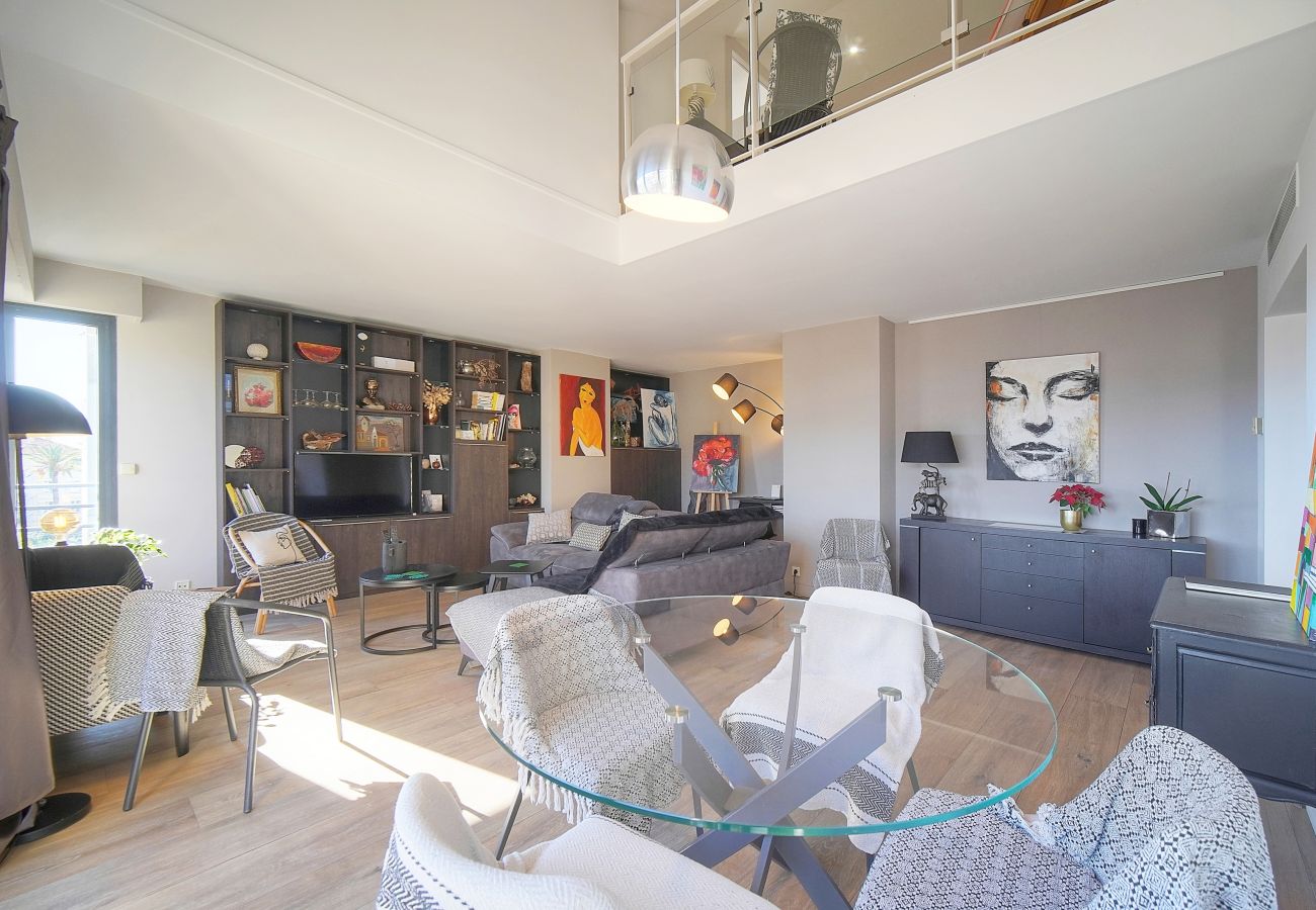 Appartement à Cannes - FRGK Air-Conditioned Duplex with Terrace Secure