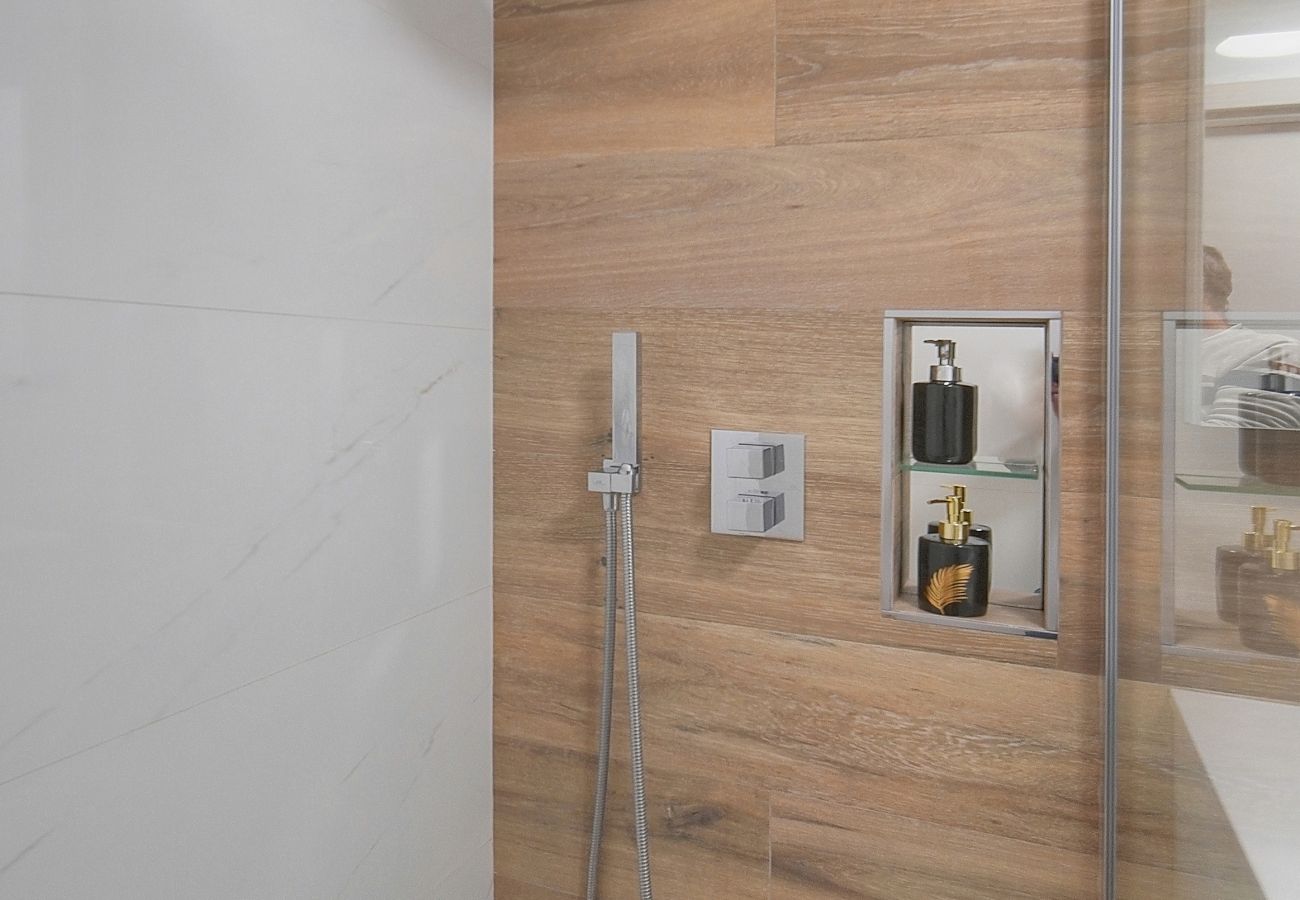 Appartement à Cannes - FRGK Air-Conditioned Duplex with Terrace Secure