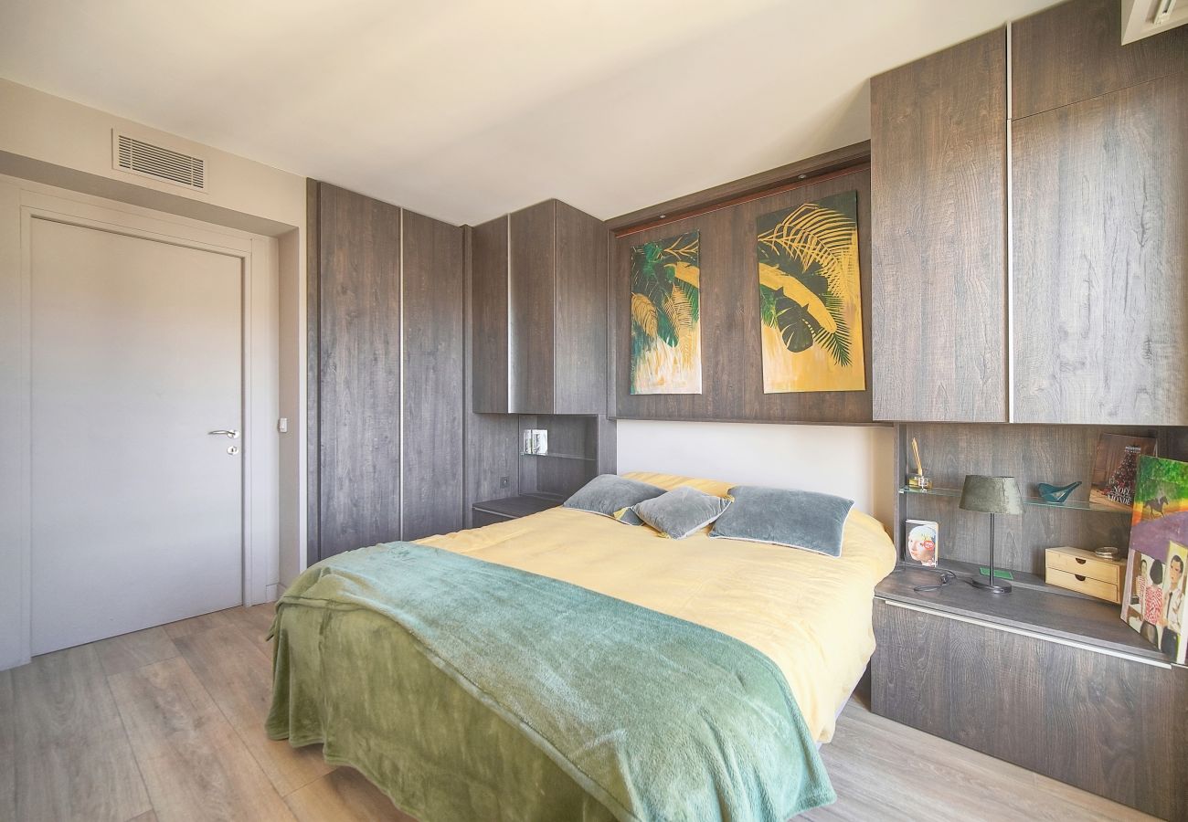 Appartement à Cannes - FRGK Air-Conditioned Duplex with Terrace Secure