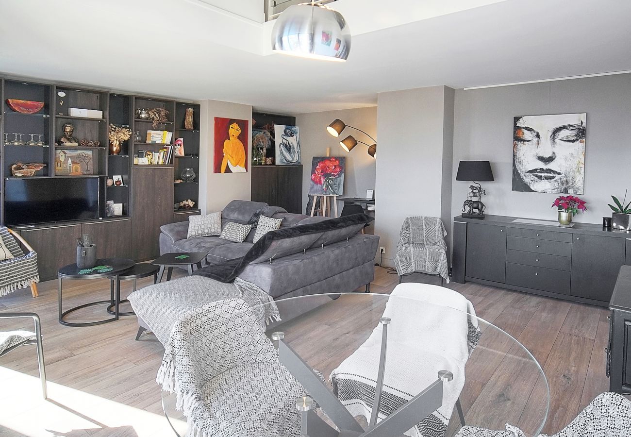 Appartement à Cannes - FRGK Air-Conditioned Duplex with Terrace Secure