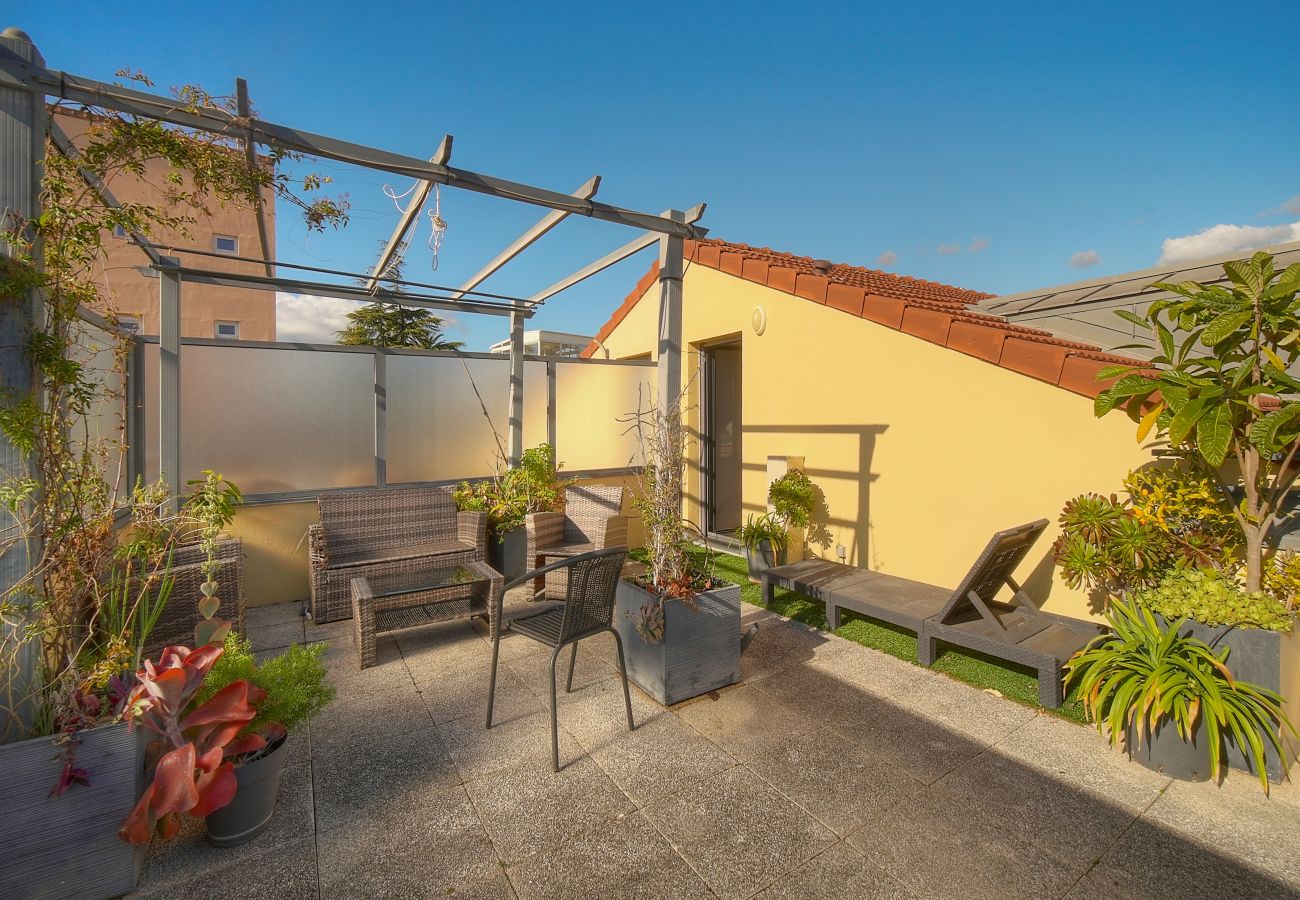 Appartement à Cannes - FRGK Air-Conditioned Duplex with Terrace Secure