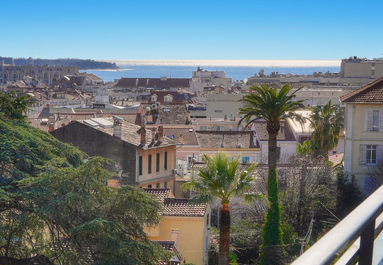 Appartement à Cannes - FRGK Air-Conditioned Duplex with Terrace Secure