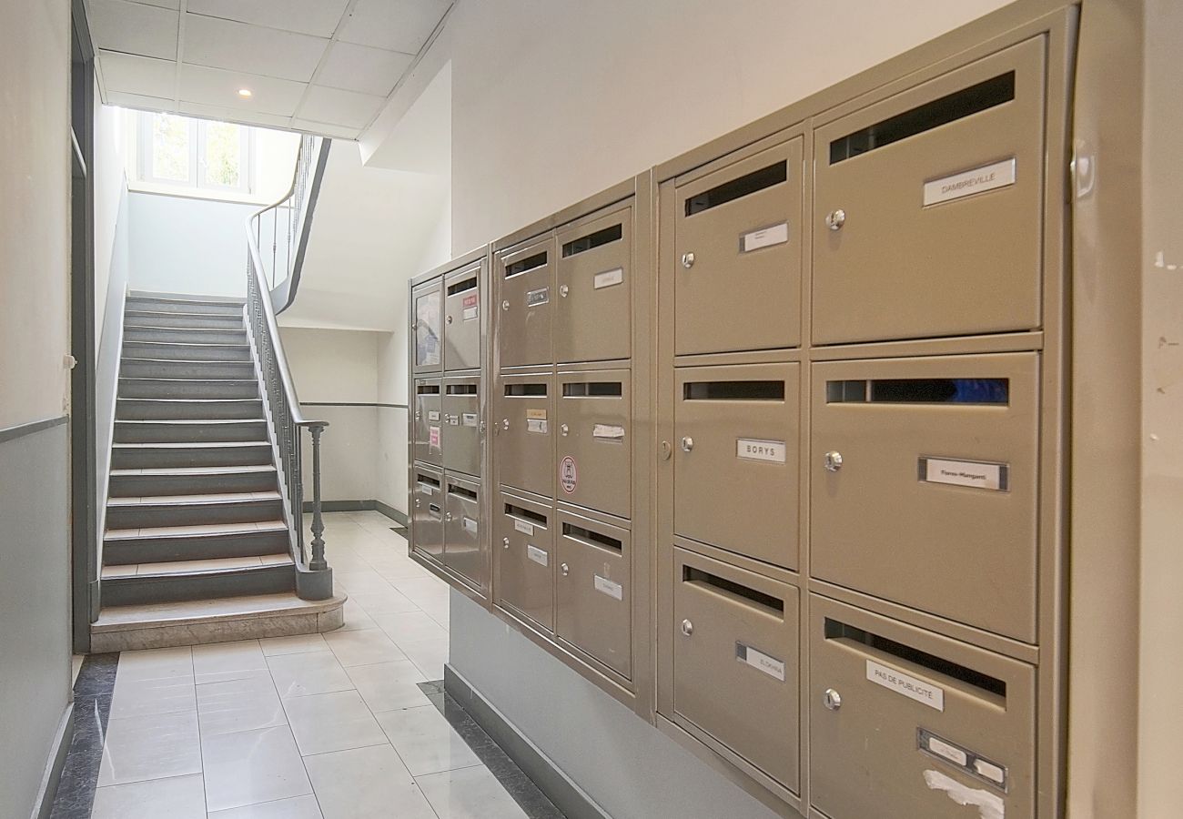 Appartement à Cannes - FRGK Goujon 1BR Design 300m Palais & Beaches AC &