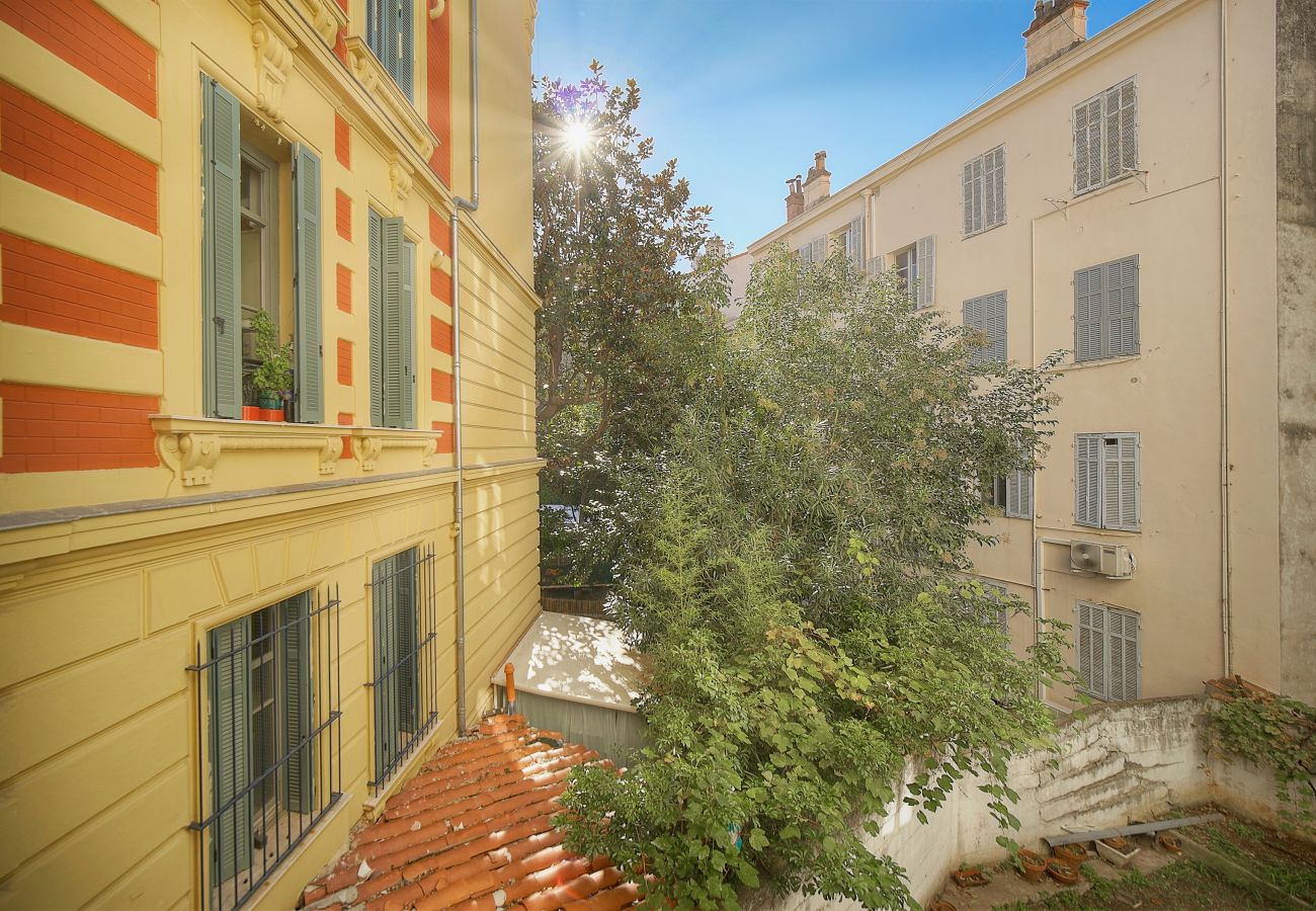 Appartement à Cannes - FRGK Goujon 1BR Design 300m Palais & Beaches AC &