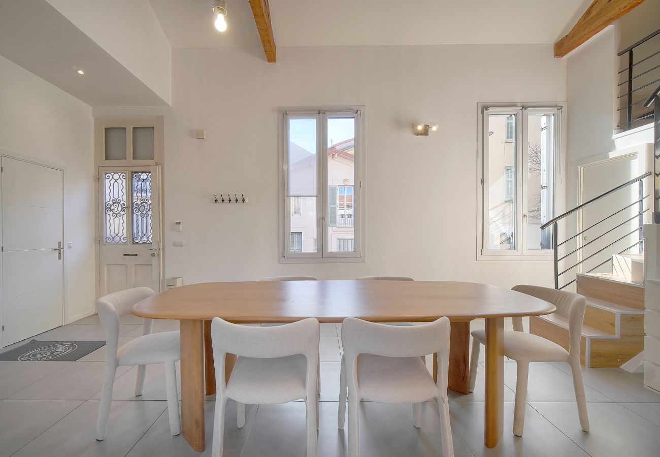Appartement à Cannes - FRGK Spacious 100 sqm Loft with Terrace 2 Ensuite