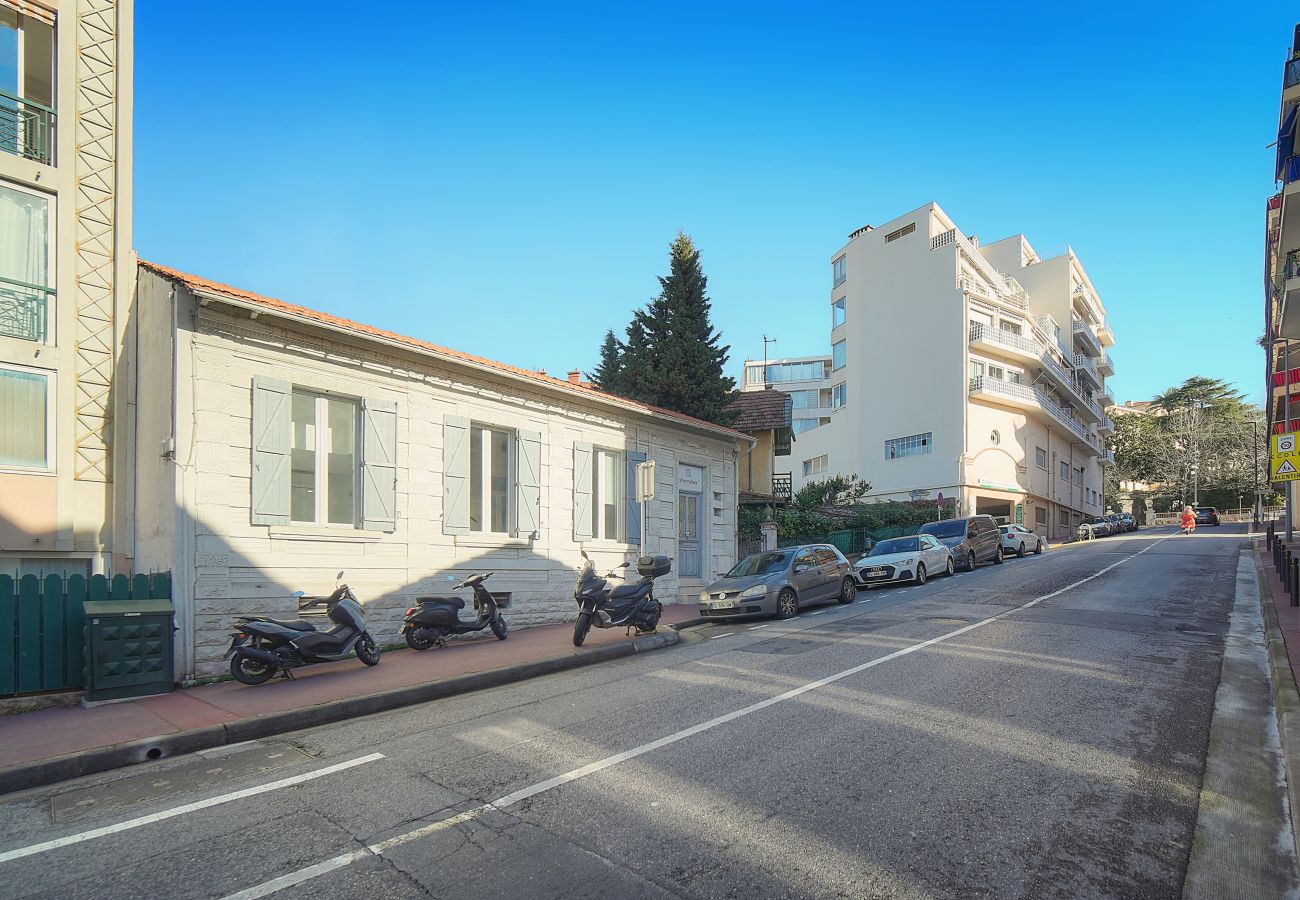 Appartement à Cannes - FRGK Spacious 100 sqm Loft with Terrace 2 Ensuite