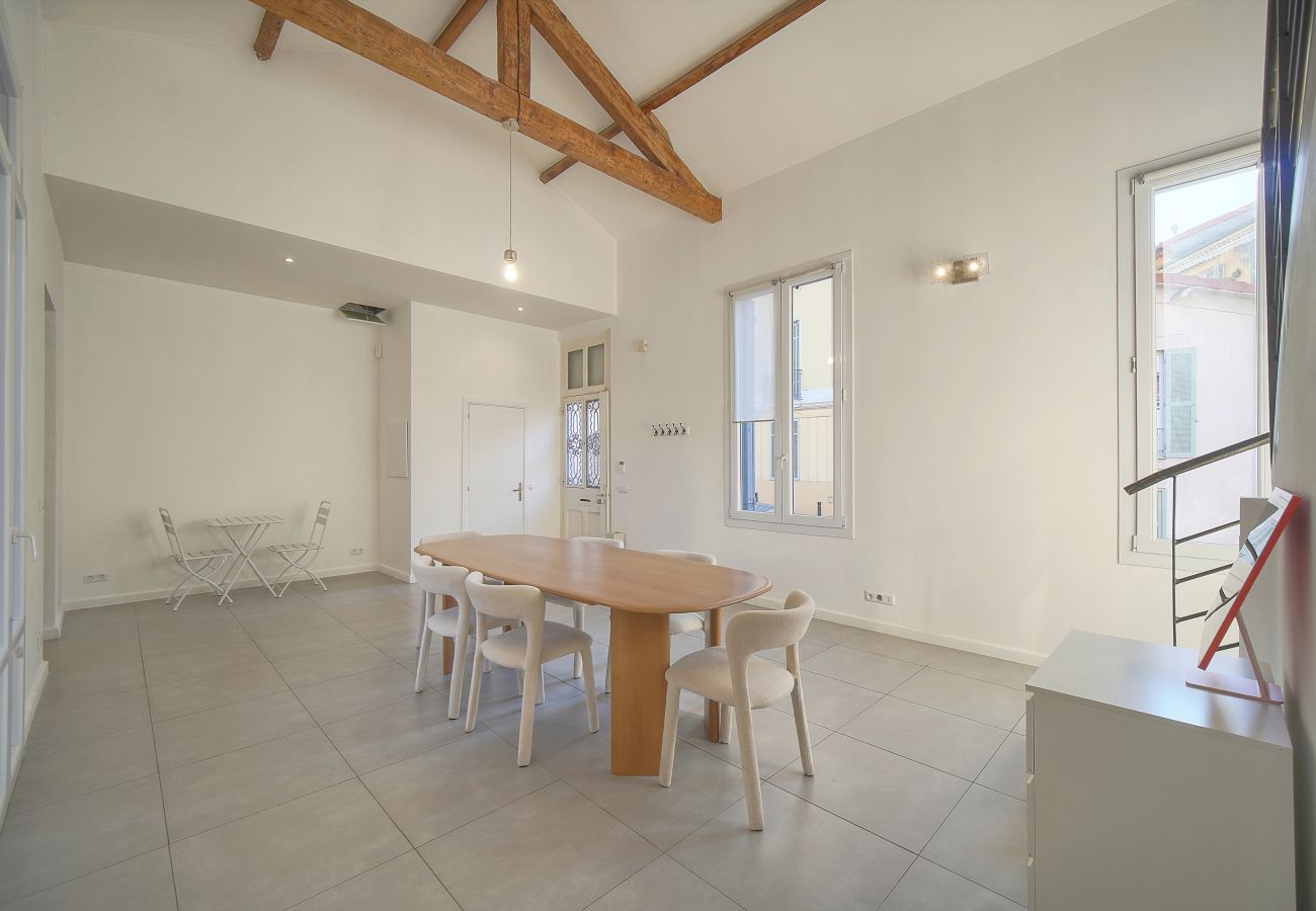 Appartement à Cannes - FRGK Spacious 100 sqm Loft with Terrace 2 Ensuite
