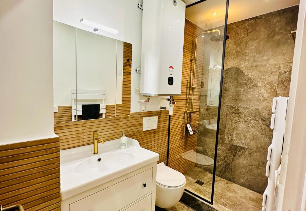 Maison à Cannes - FRGK Private Townhouse HQ Walk to Palais Flexible