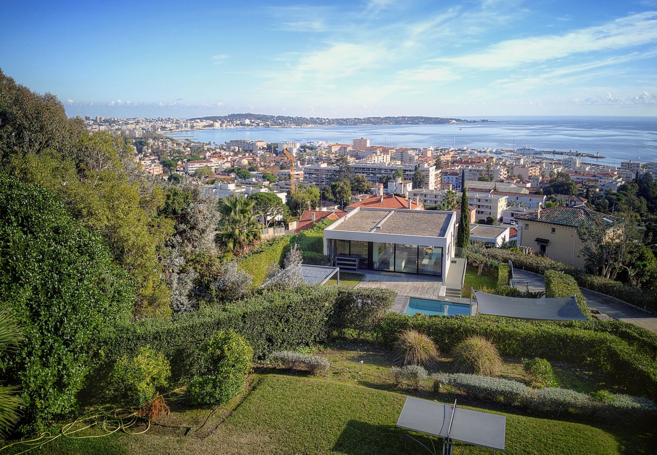 Villa à Vallauris - Luxury Sea View Villa 4 Bedrooms Private