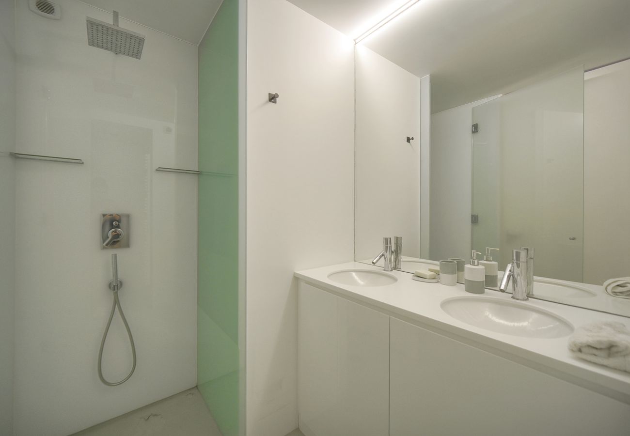 Villa à Vallauris - Luxury Sea View Villa 4 Bedrooms Private