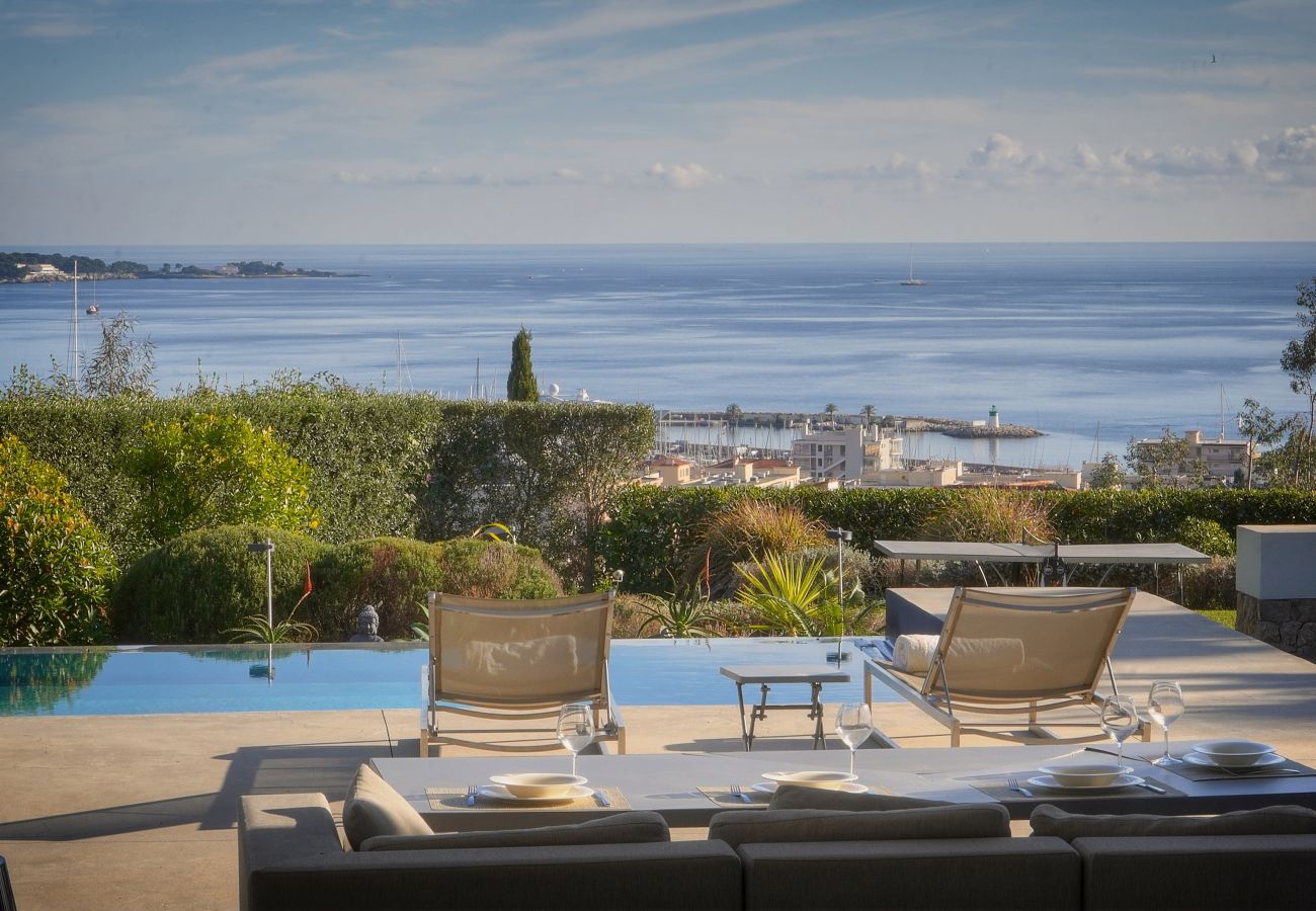 Villa à Vallauris - Luxury Sea View Villa 4 Bedrooms Private