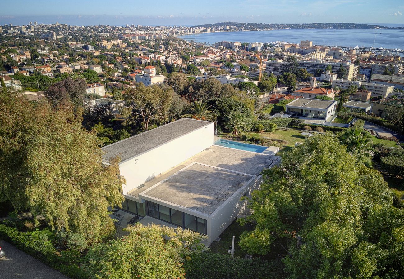 Villa à Vallauris - Luxury Sea View Villa 4 Bedrooms Private