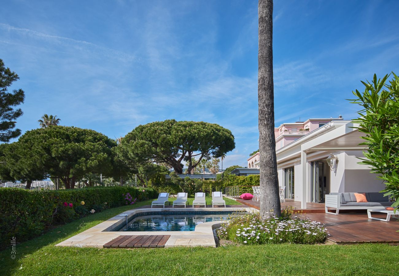Villa à Cannes - FRGK Villa Maria Croisette Luxury Cannes Villa ne