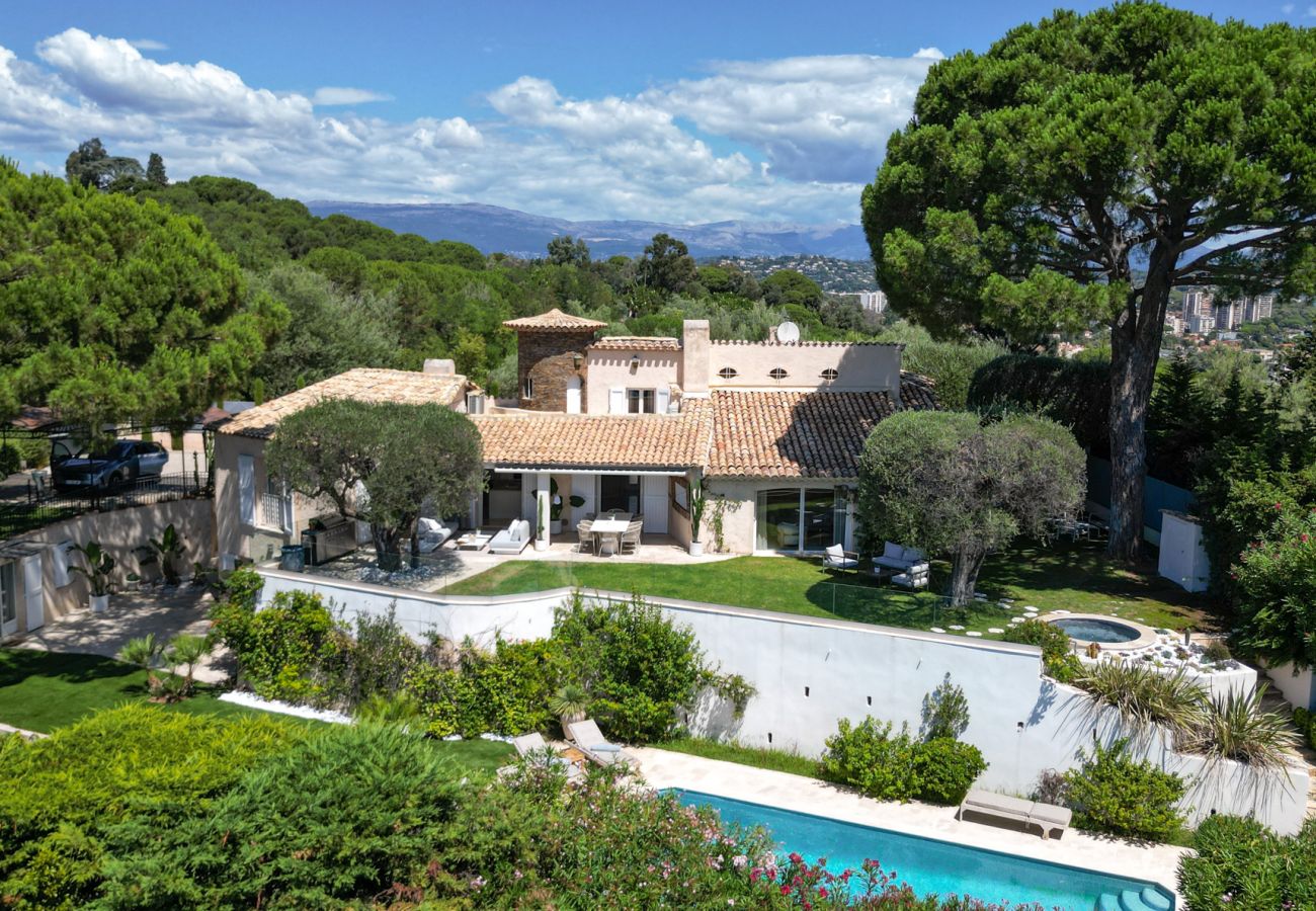 Villa à Cannes - FRGK Luxury Sea View Villa ANITA Heated Pool 7 Bed