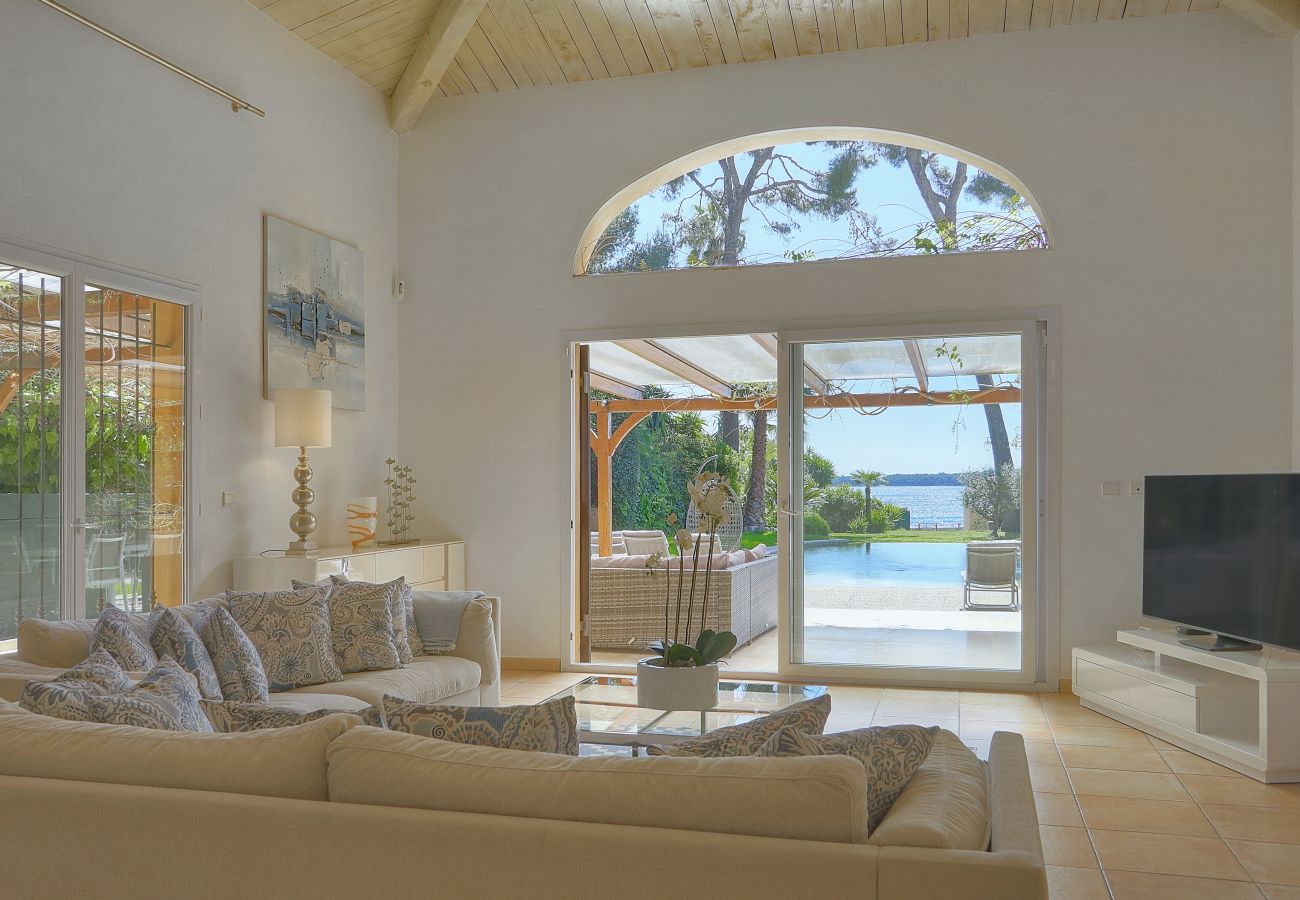 Villa à Cannes - FRGK Villa Mare Palm Beach