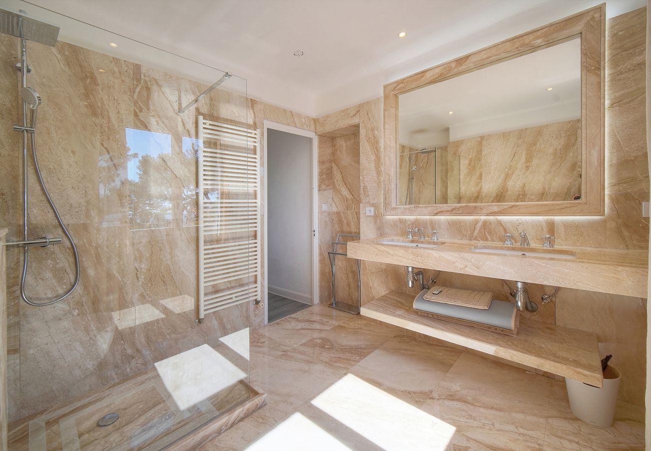 Villa à Cannes - FRGK Villa Mare Palm Beach