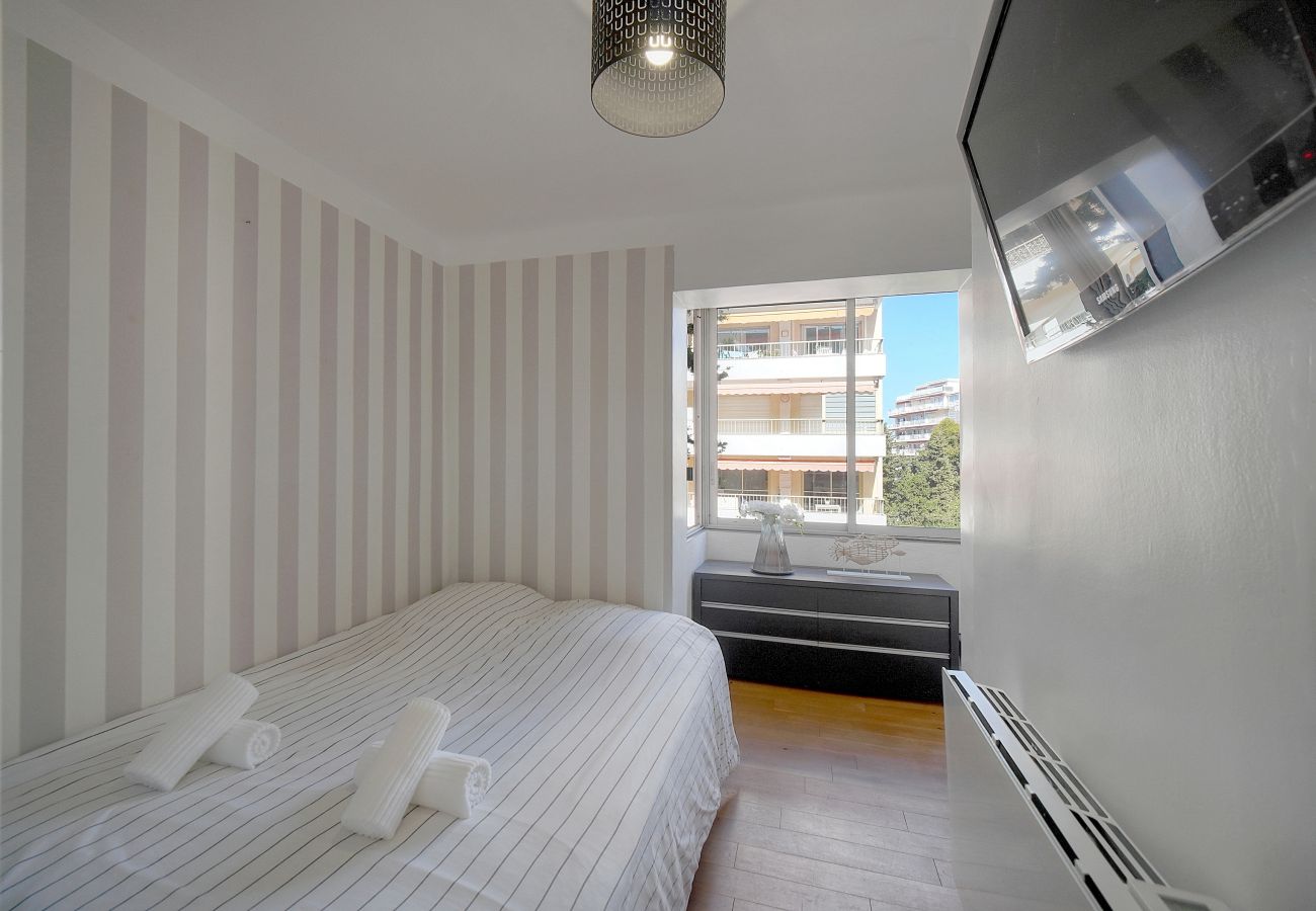 Appartement à Cannes - FRGK 2BR CIRODDE with Terrace AC Quiet Central C