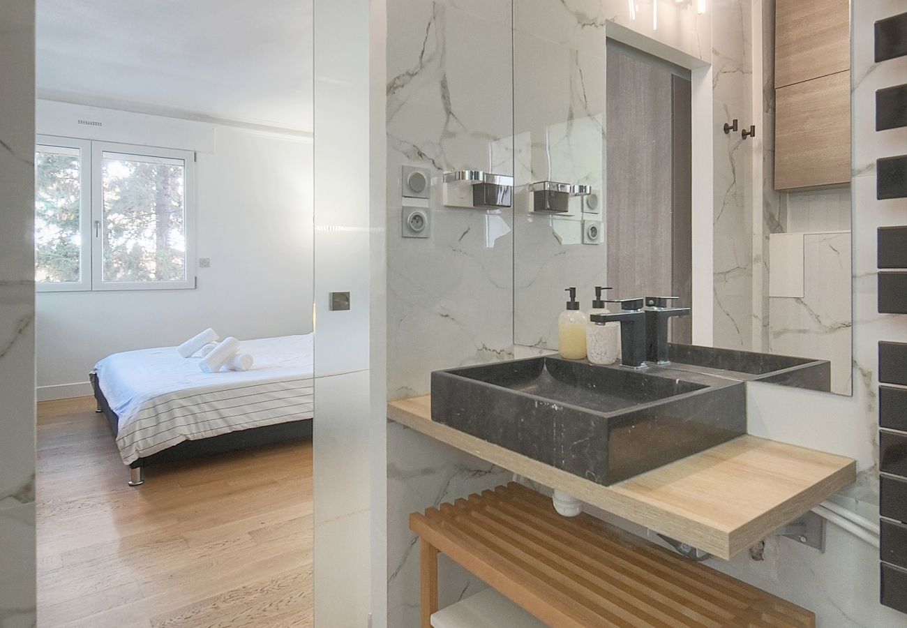 Appartement à Cannes - FRGK 2BR CIRODDE with Terrace AC Quiet Central C