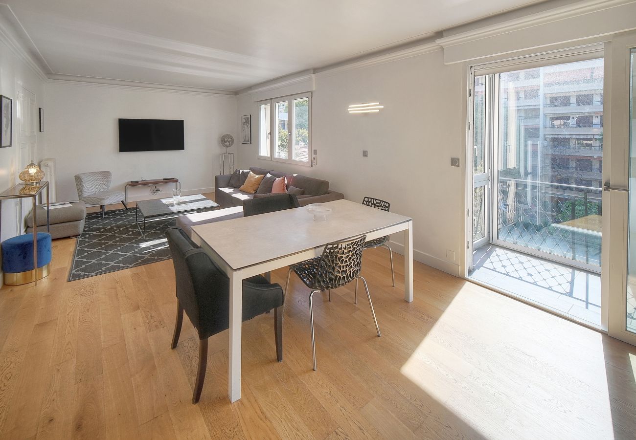 Appartement à Cannes - FRGK 2BR CIRODDE with Terrace AC Quiet Central C