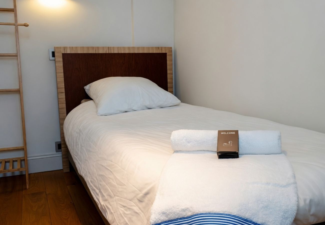 Villa à Mougins - Villa ROUGE de Luxe à Mougins – Jusqu’à 12 personn