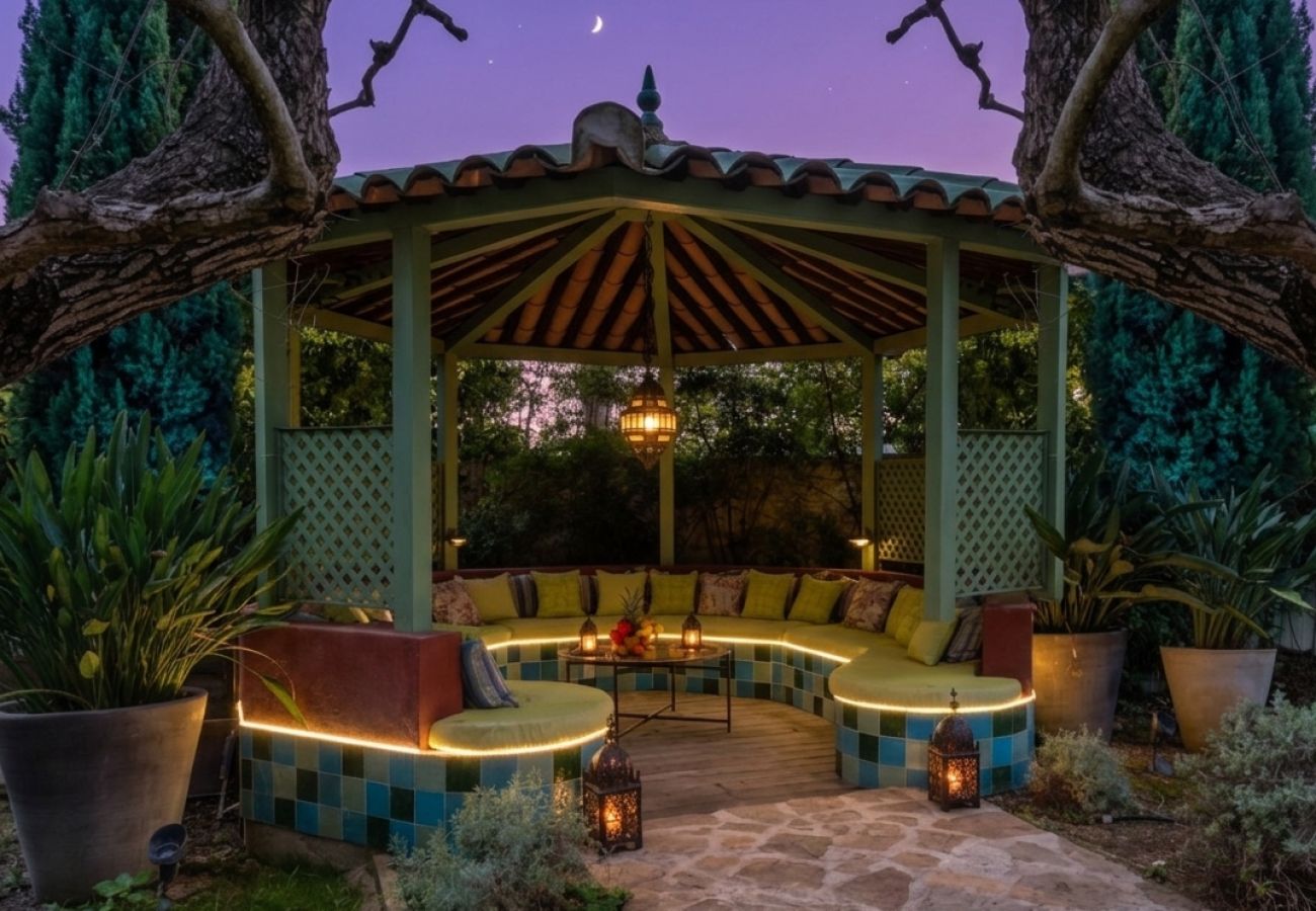 Villa à Mougins - Villa ROUGE de Luxe à Mougins – Jusqu’à 12 personn