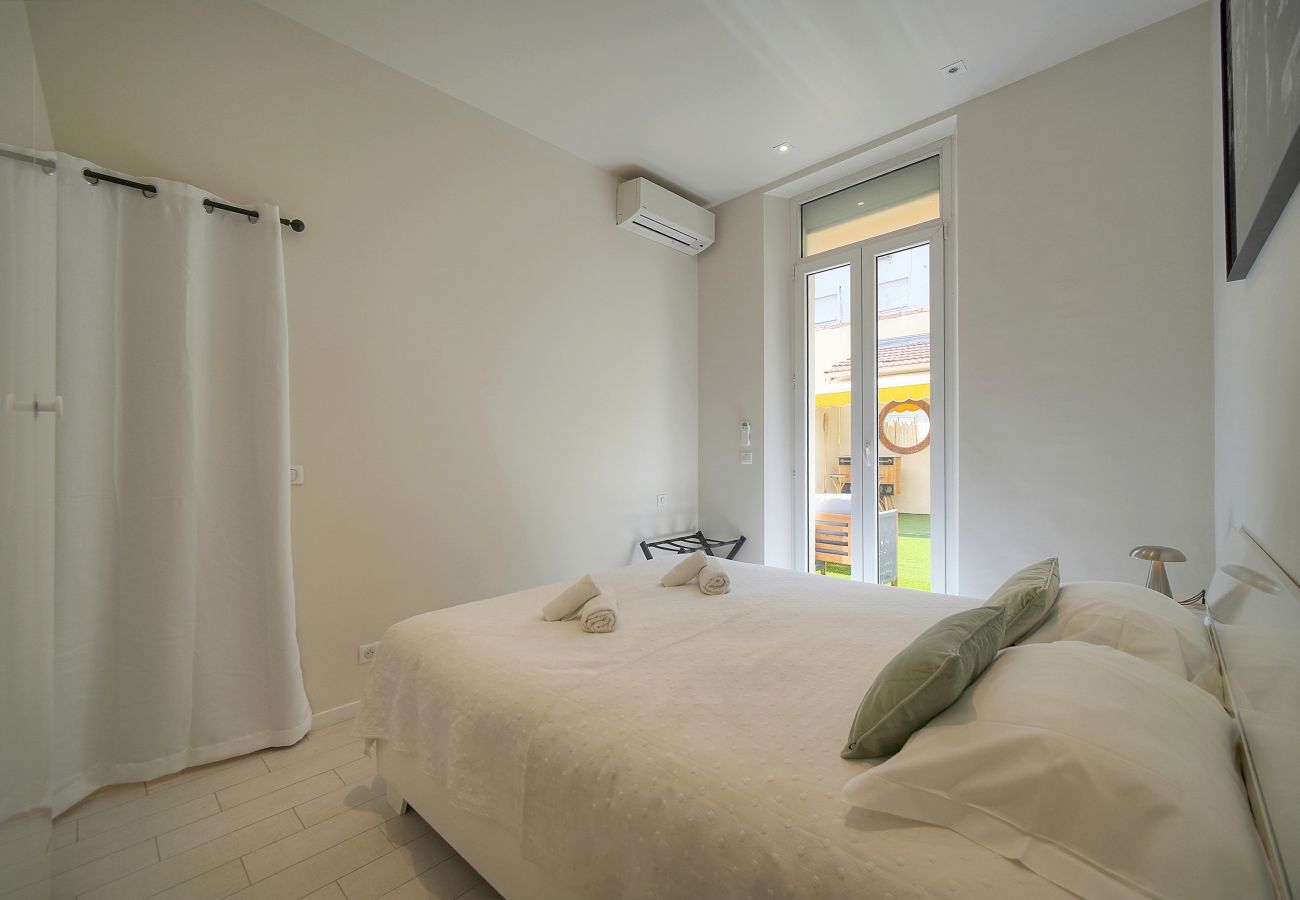 Appartement à Cannes - FRGK  HOCHE 2BR Apartment – Terrace – Hoche Street