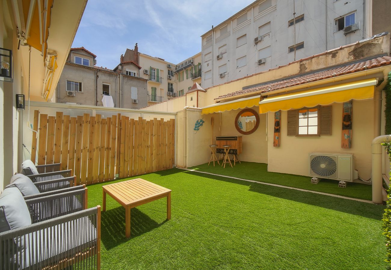 Appartement à Cannes - FRGK  HOCHE 2BR Apartment – Terrace – Hoche Street