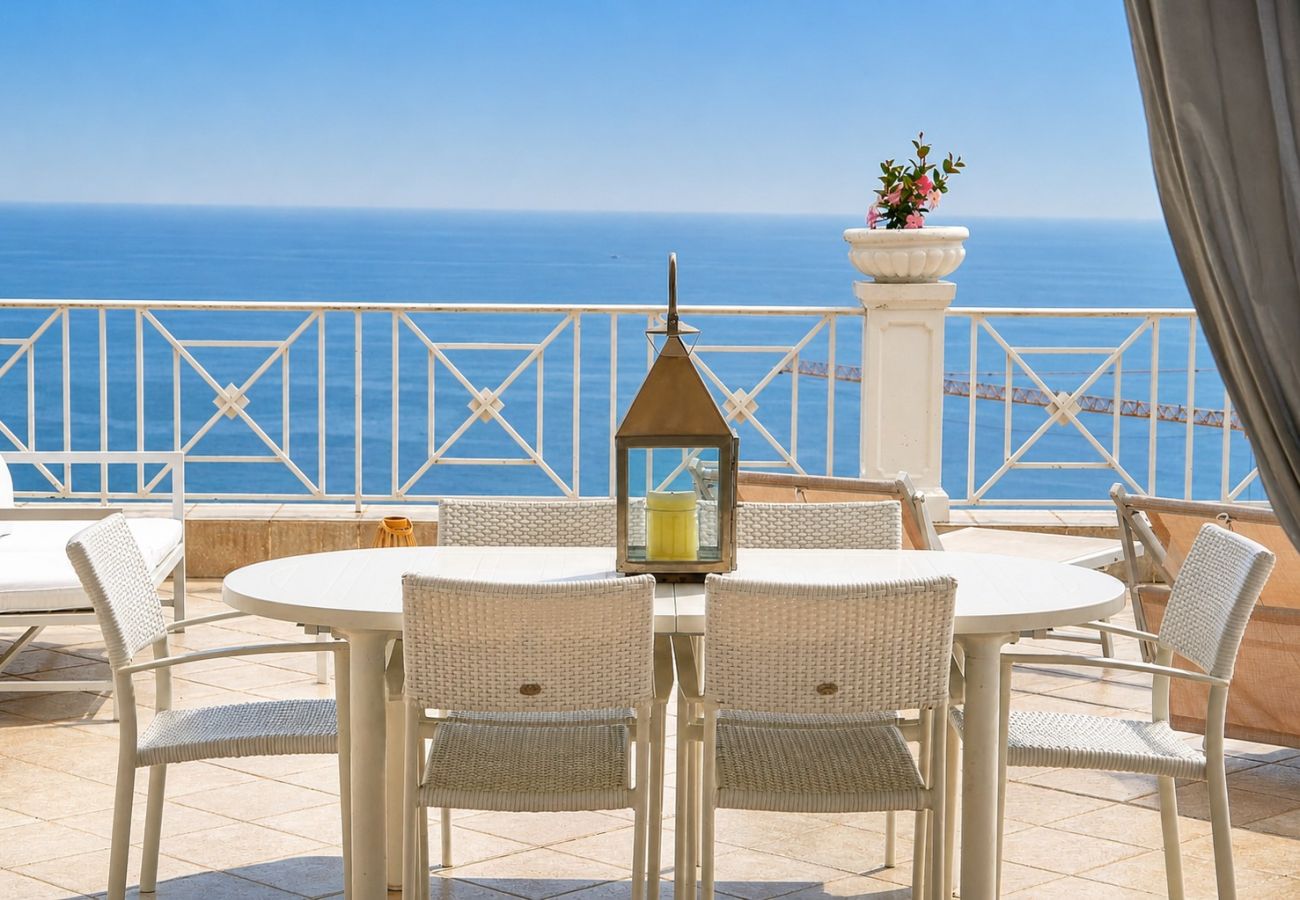 Villa à Beausoleil - FRGK Magnificent See View Villa with Monaco backgr