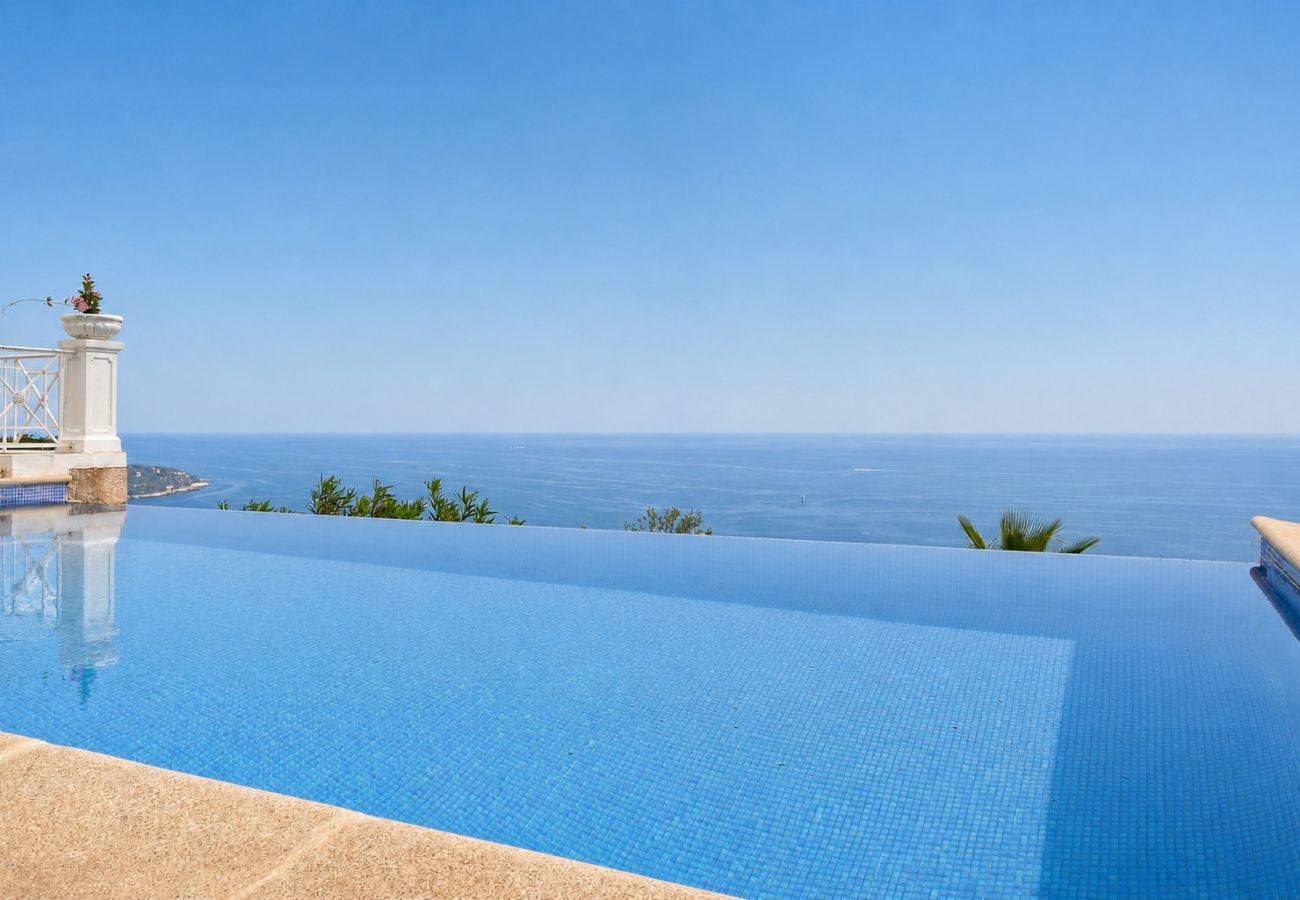 Villa à Beausoleil - FRGK Magnificent See View Villa with Monaco backgr