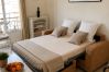 Appartement à Cannes - 16559382	LIONS Cannes, Croisette, Miramar Palace