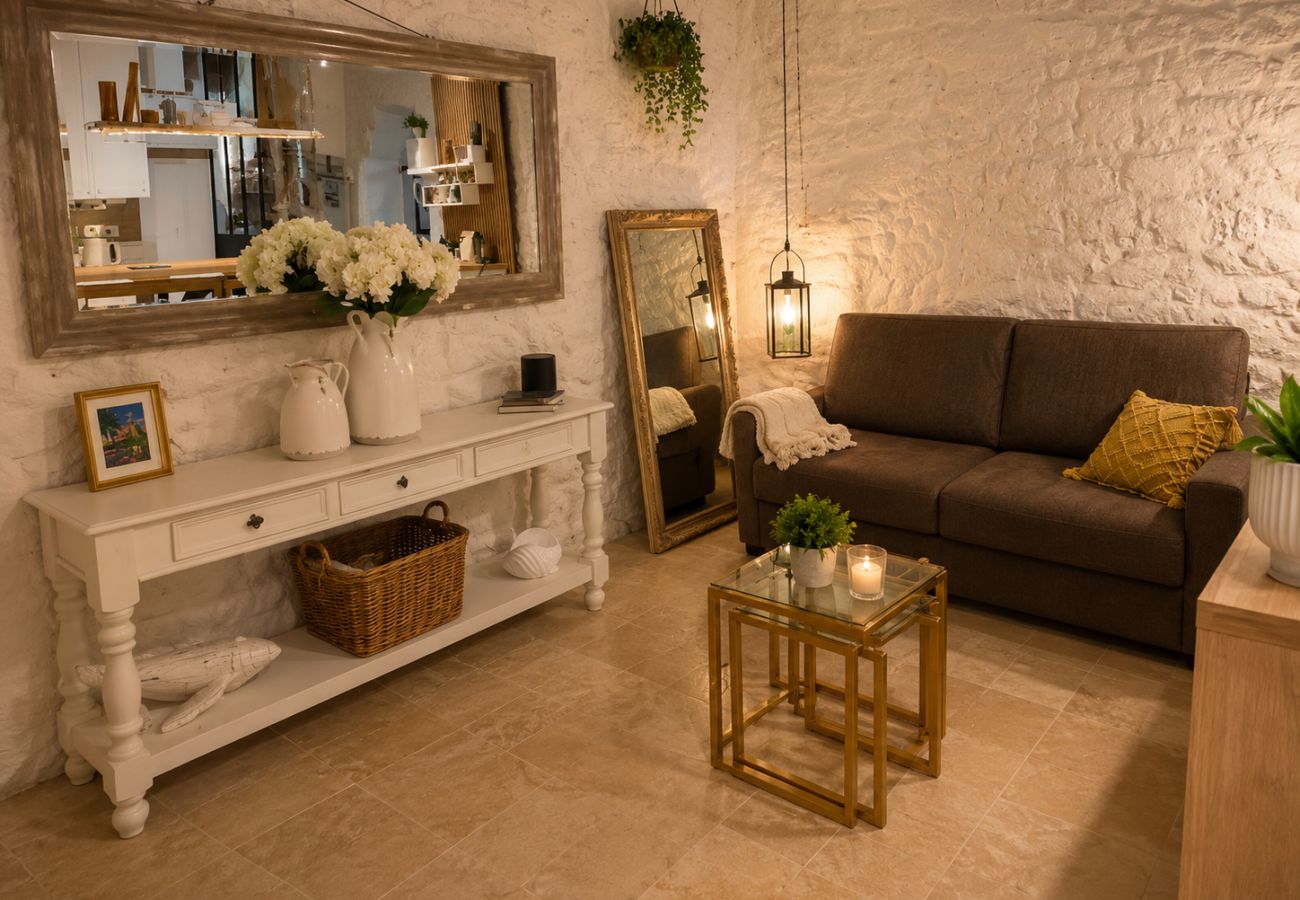 Appartement à Cannes - 16624498	LIONS Le Suquet Old Town Forville Cozy Ap