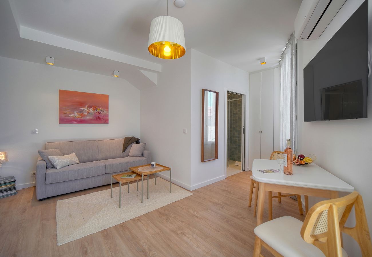 Villa à Cannes - Villa Pont Saint-Victor Piscine Privée 4 Chambres
