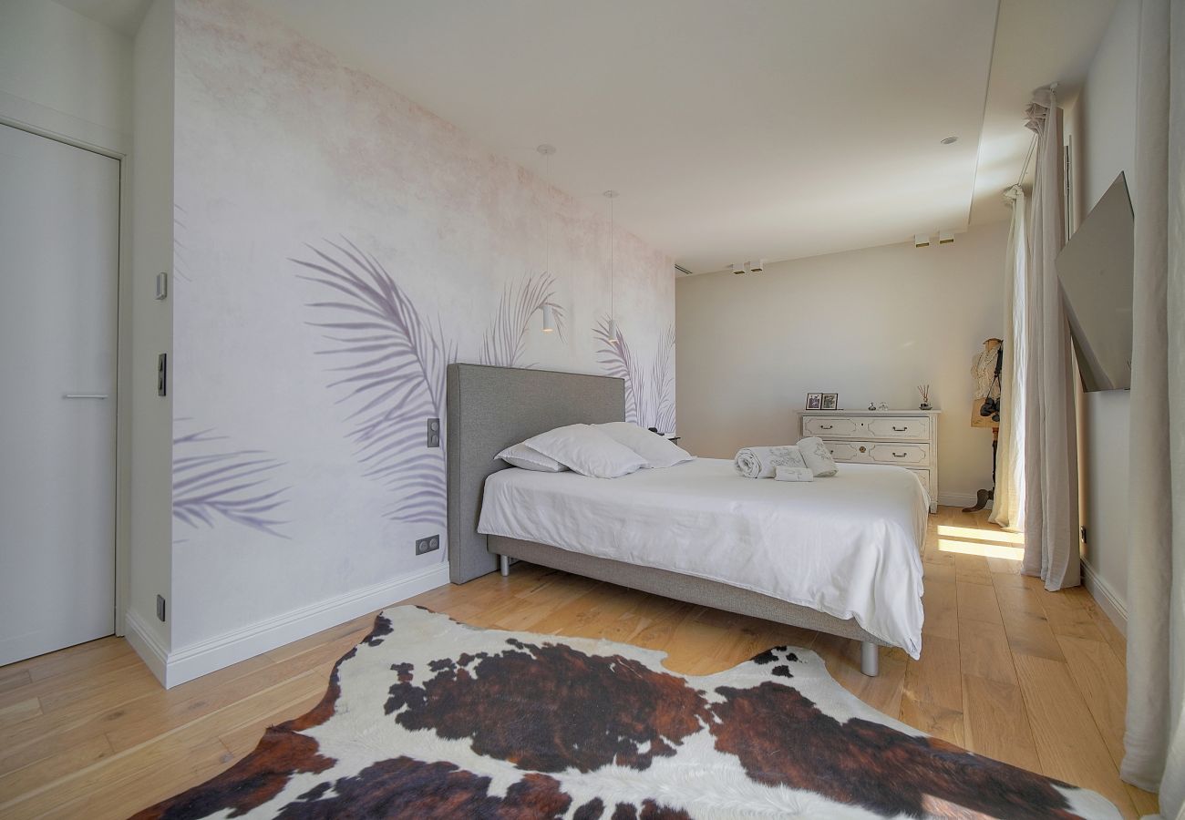 Villa à Cannes - Villa Pont Saint-Victor Piscine Privée 4 Chambres