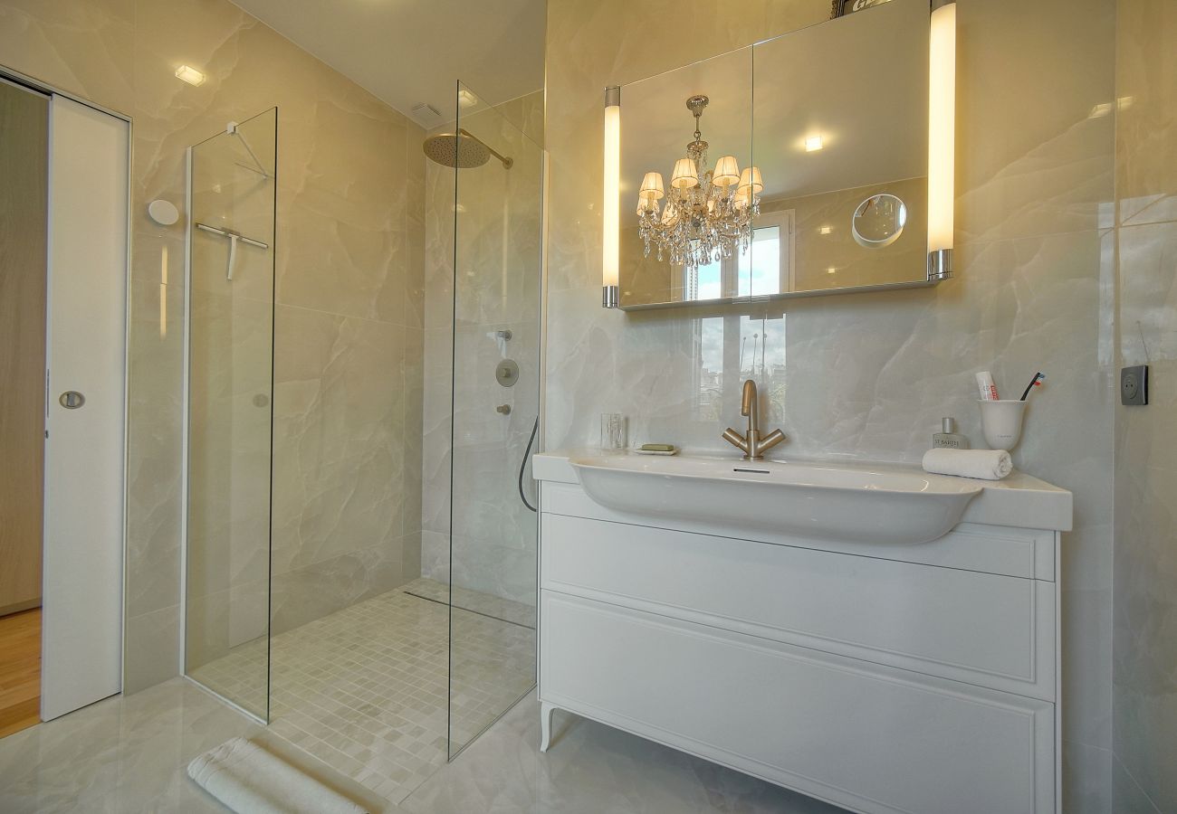Villa à Cannes - Villa Pont Saint-Victor Piscine Privée 4 Chambres