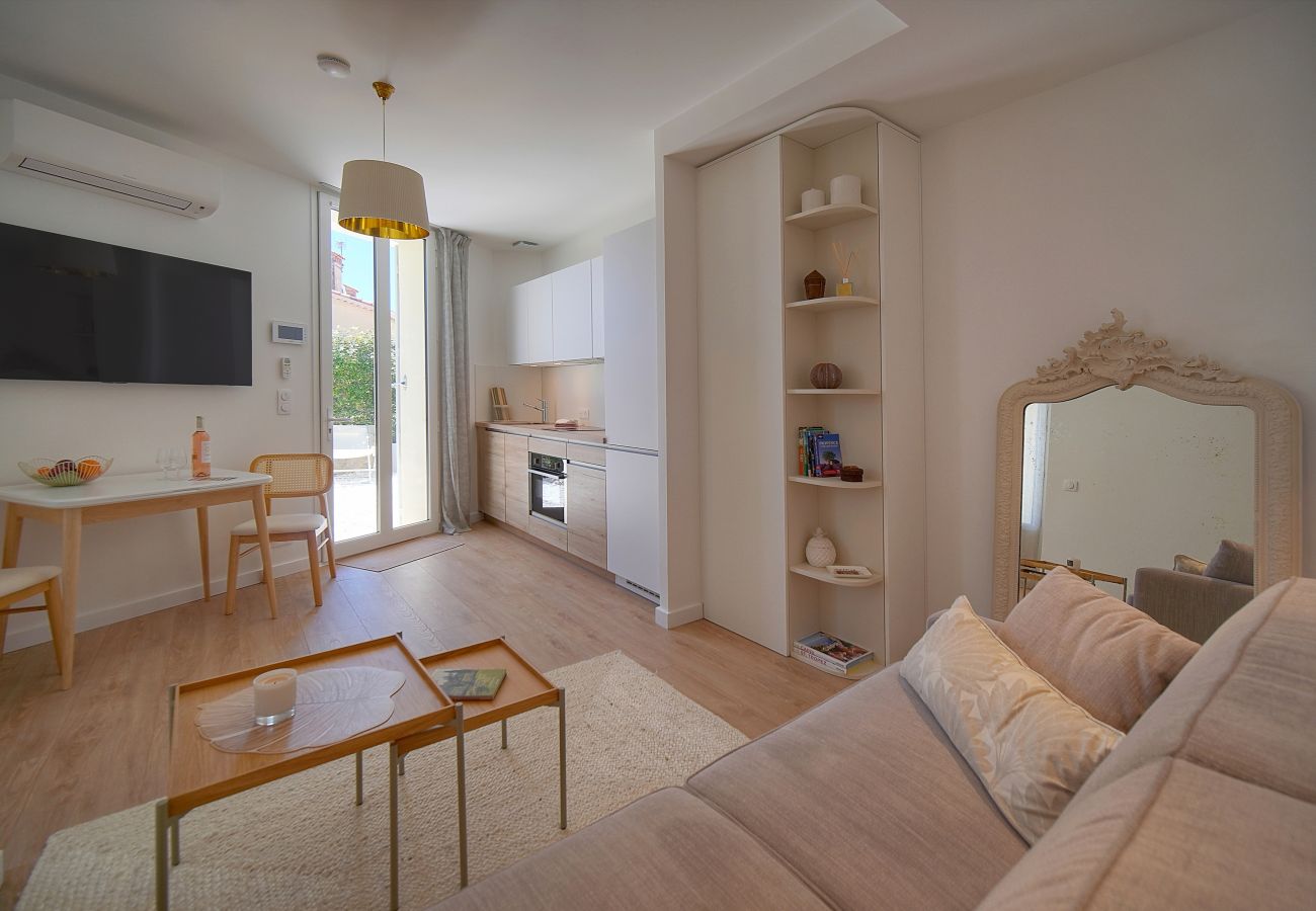 Villa à Cannes - Villa Pont Saint-Victor Piscine Privée 4 Chambres