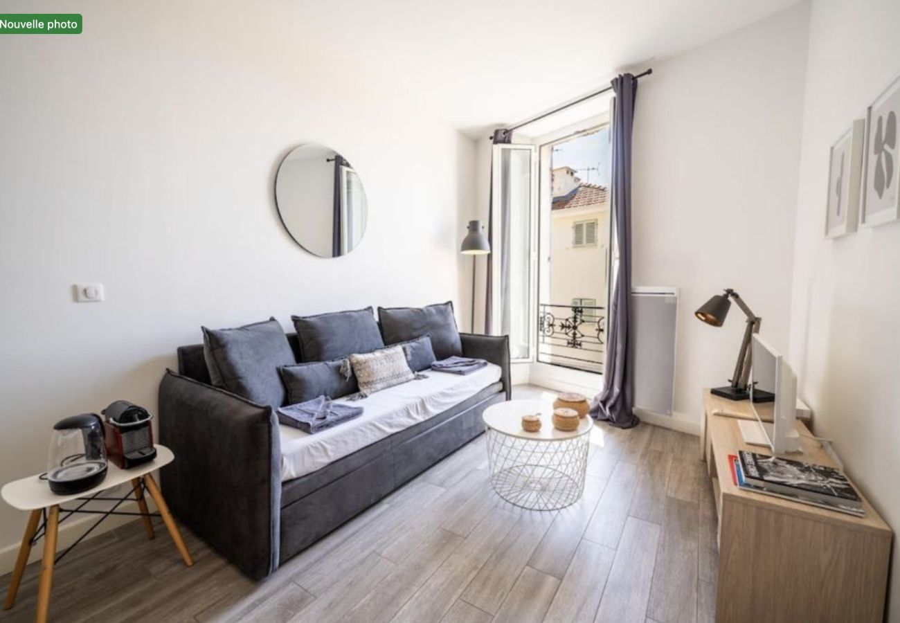 Appartement à Cannes - 16514720 LIONS Refuge of Suquet, authentic neighbo