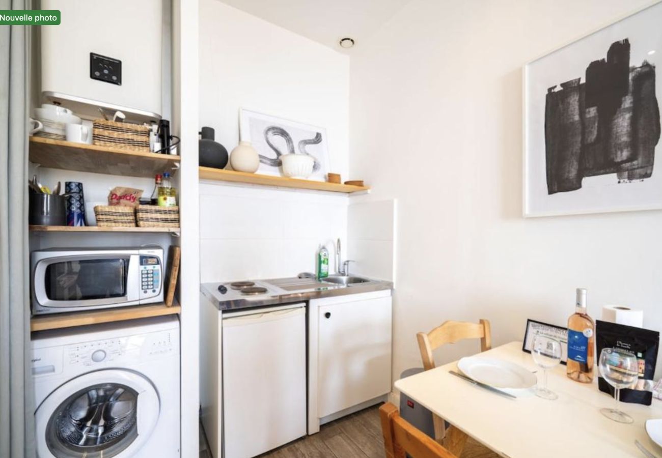 Appartement à Cannes - 16514720 LIONS Refuge of Suquet, authentic neighbo