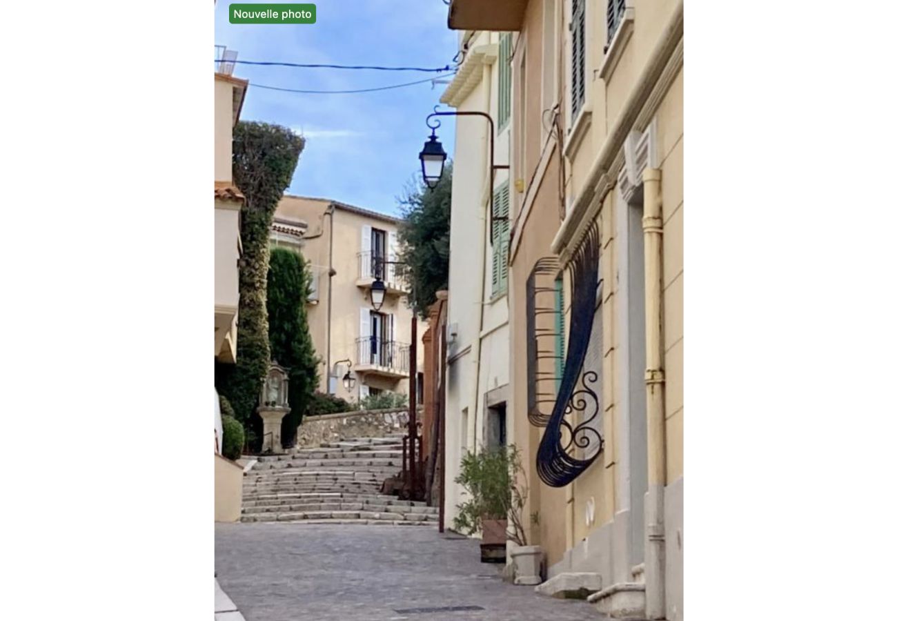 Appartement à Cannes - 16514720 LIONS Refuge of Suquet, authentic neighbo