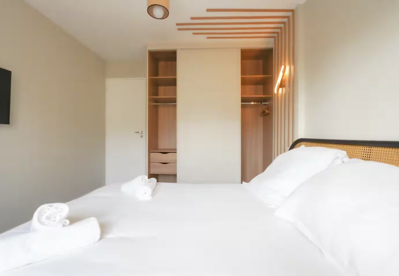 Appartement à Cannes - 16329012	LIONS Loft Forville Market Old Port Beach