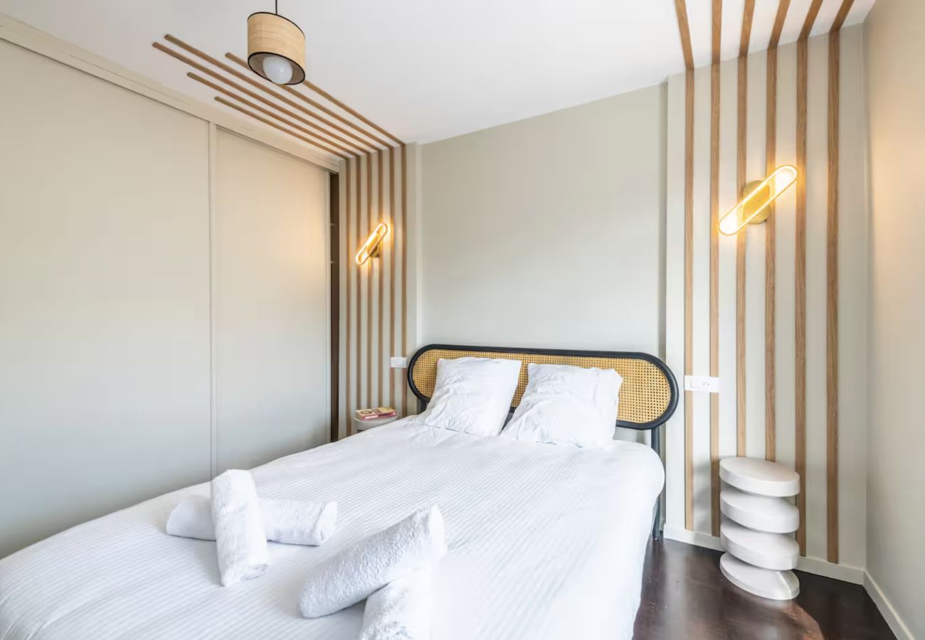 Appartement à Cannes - 16329012	LIONS Loft Forville Market Old Port Beach