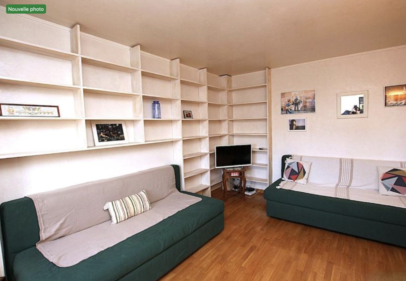Appartement à Cannes - 16654709	LIONS Cannes Central Hub - Walk to Palais