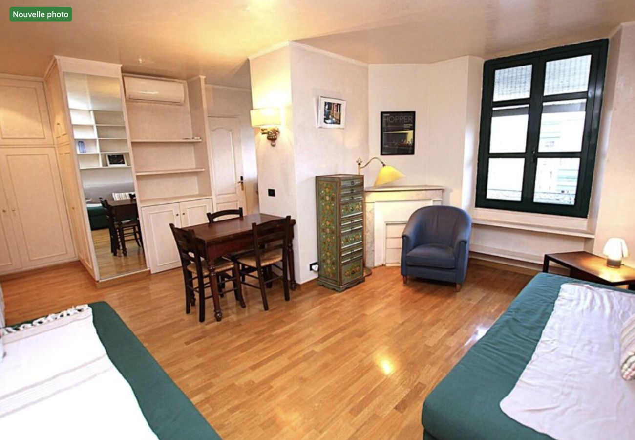 Appartement à Cannes - 16654709	LIONS Cannes Central Hub - Walk to Palais
