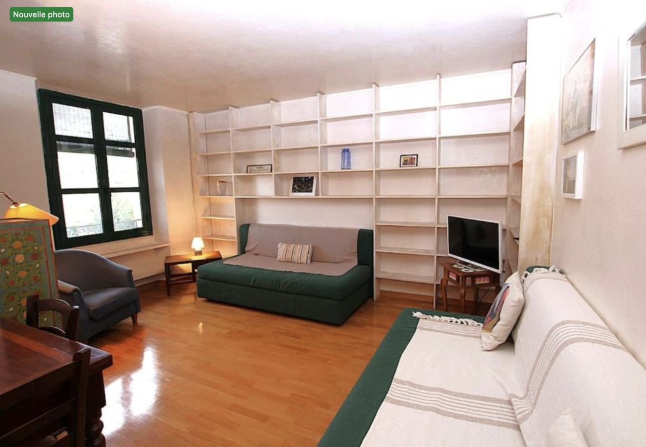 Appartement à Cannes - 16654709	LIONS Cannes Central Hub - Walk to Palais