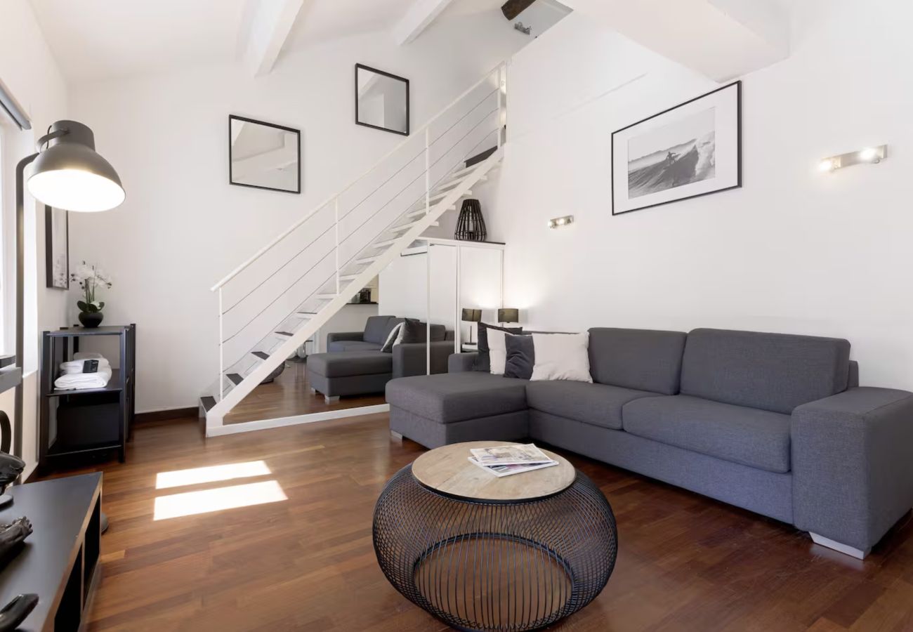 Appartement à Cannes - 16656684	SPECIAL LIONS Rue Lafontaine
