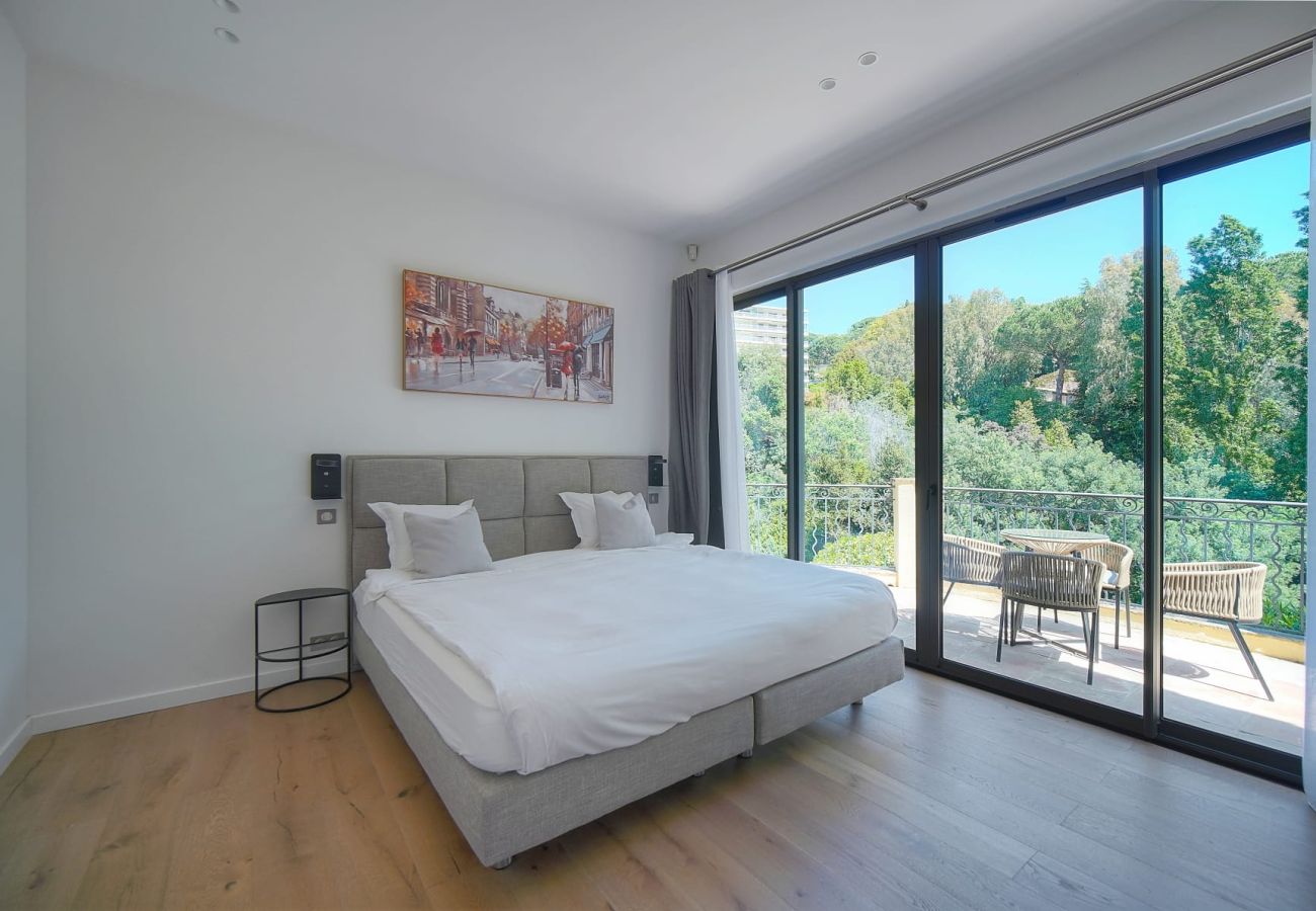 Villa à Cannes - FRGK Villa Mathis Cannes - Luxury, Sea View & Pool