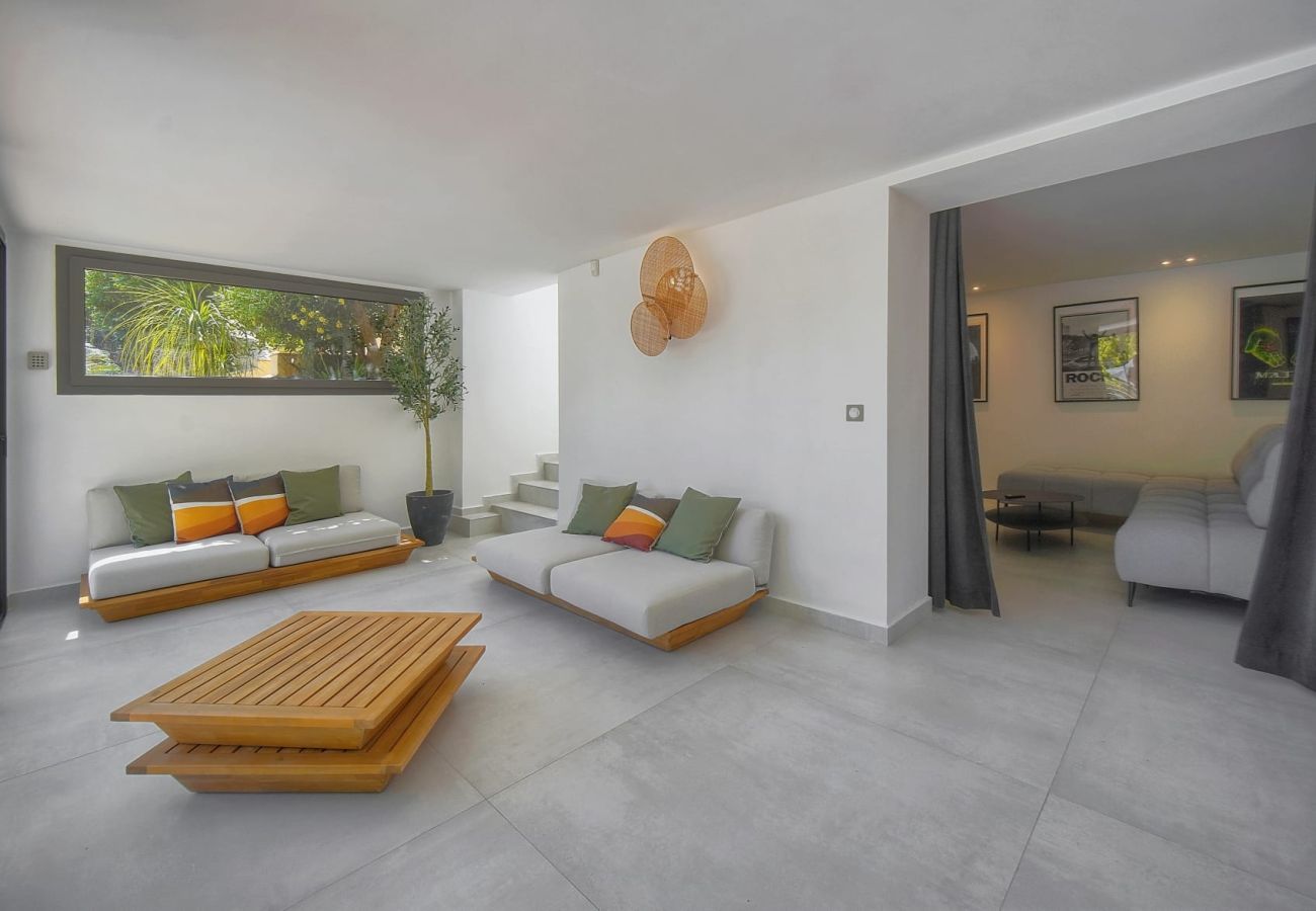 Villa à Cannes - FRGK Villa Mathis Cannes - Luxury, Sea View & Pool