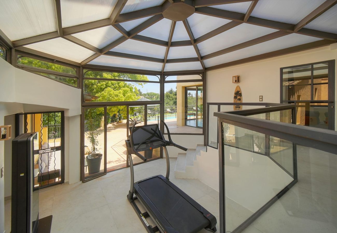 Villa à Cannes - FRGK Villa Mathis Cannes - Luxury, Sea View & Pool