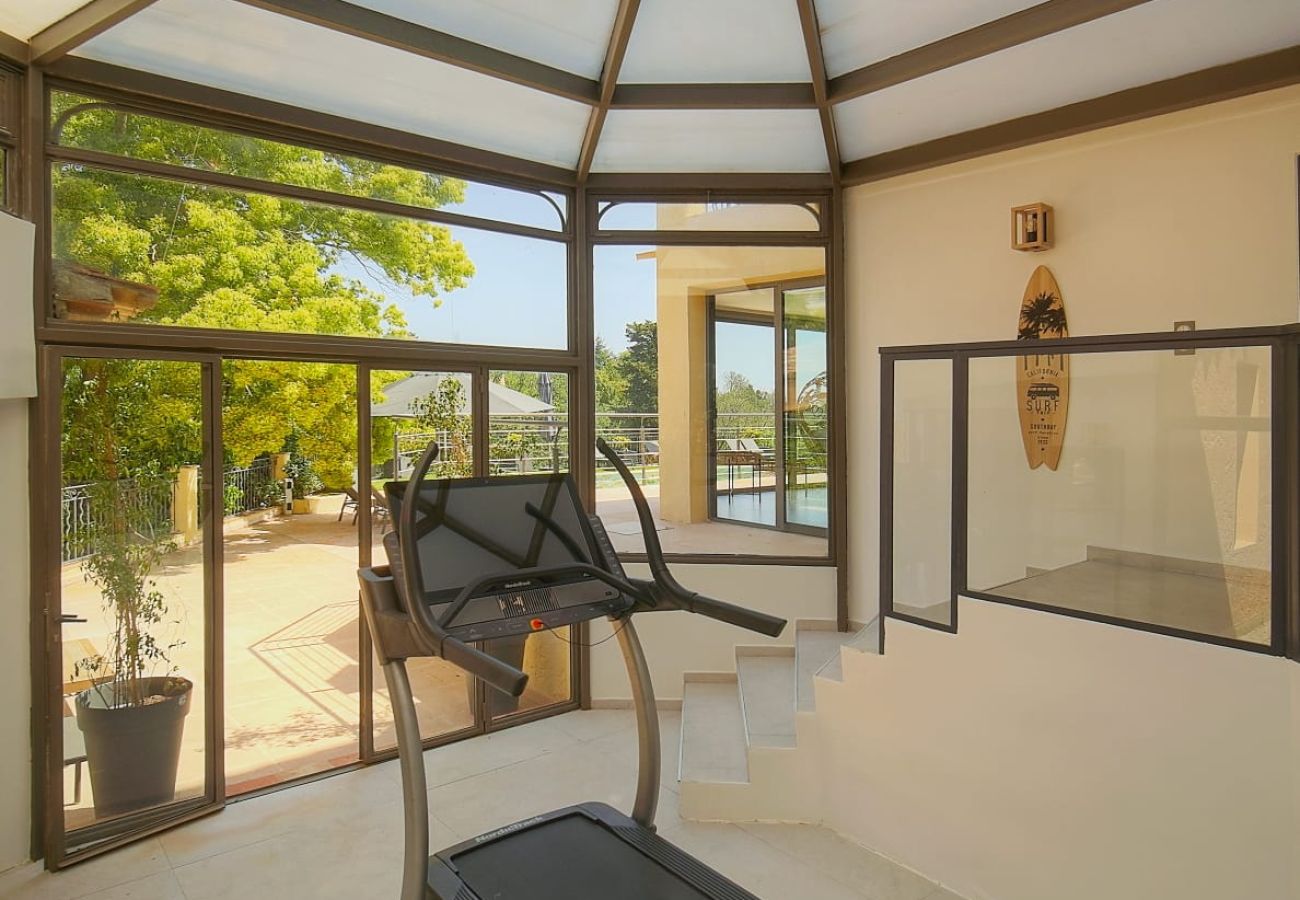 Villa à Cannes - FRGK Villa Mathis Cannes - Luxury, Sea View & Pool