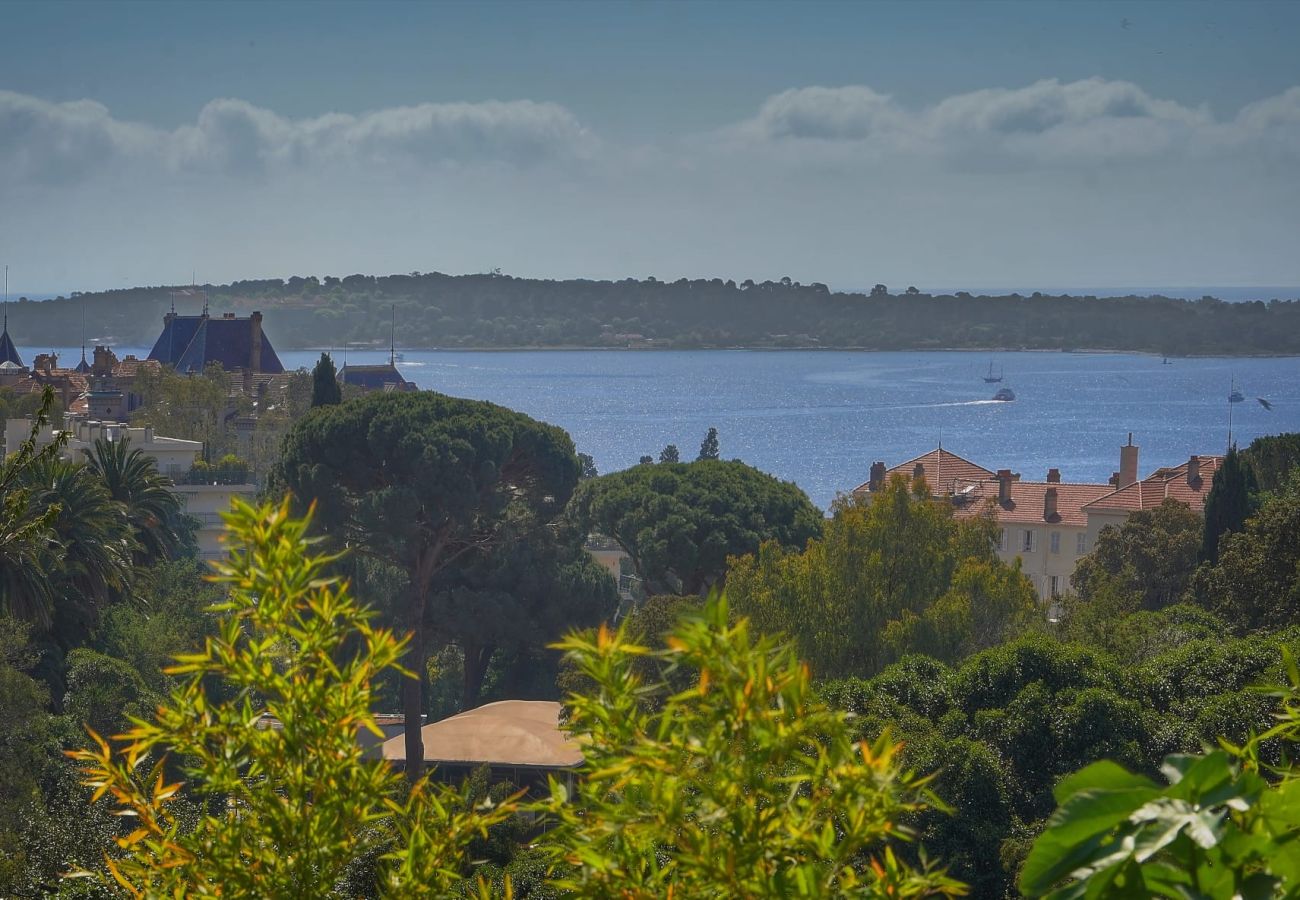 Villa à Cannes - FRGK Villa Mathis Cannes - Luxury, Sea View & Pool