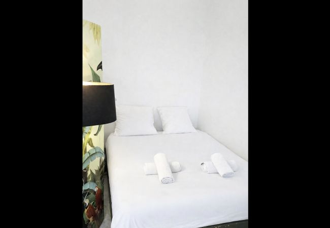 Appartement à Cannes - 16672352	LIONS 1BDR LOUIS BLANC elegance and light